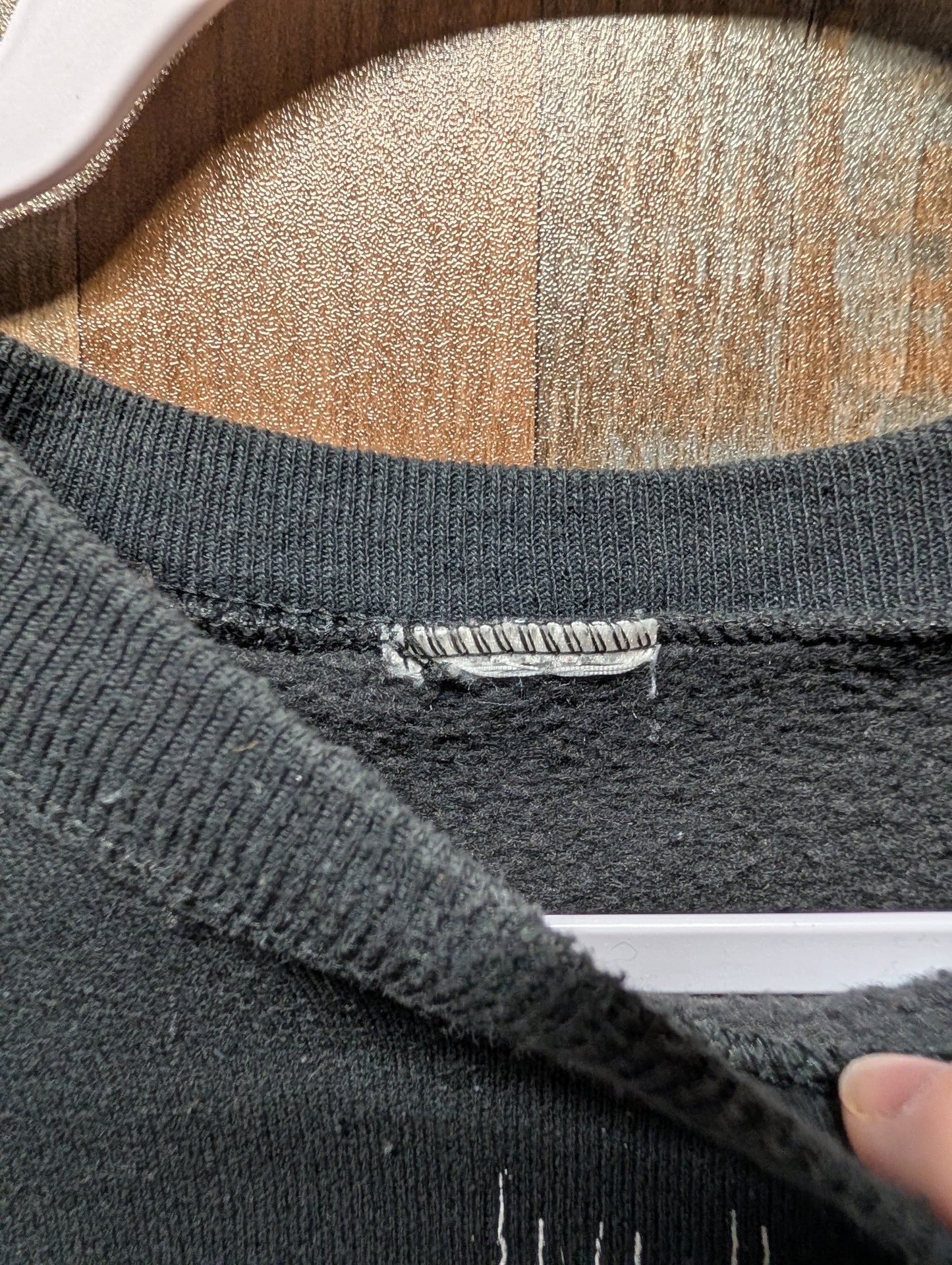 80s / 90s Good Earth Wolf Middleburgh NY Crewneck Sweatshirt