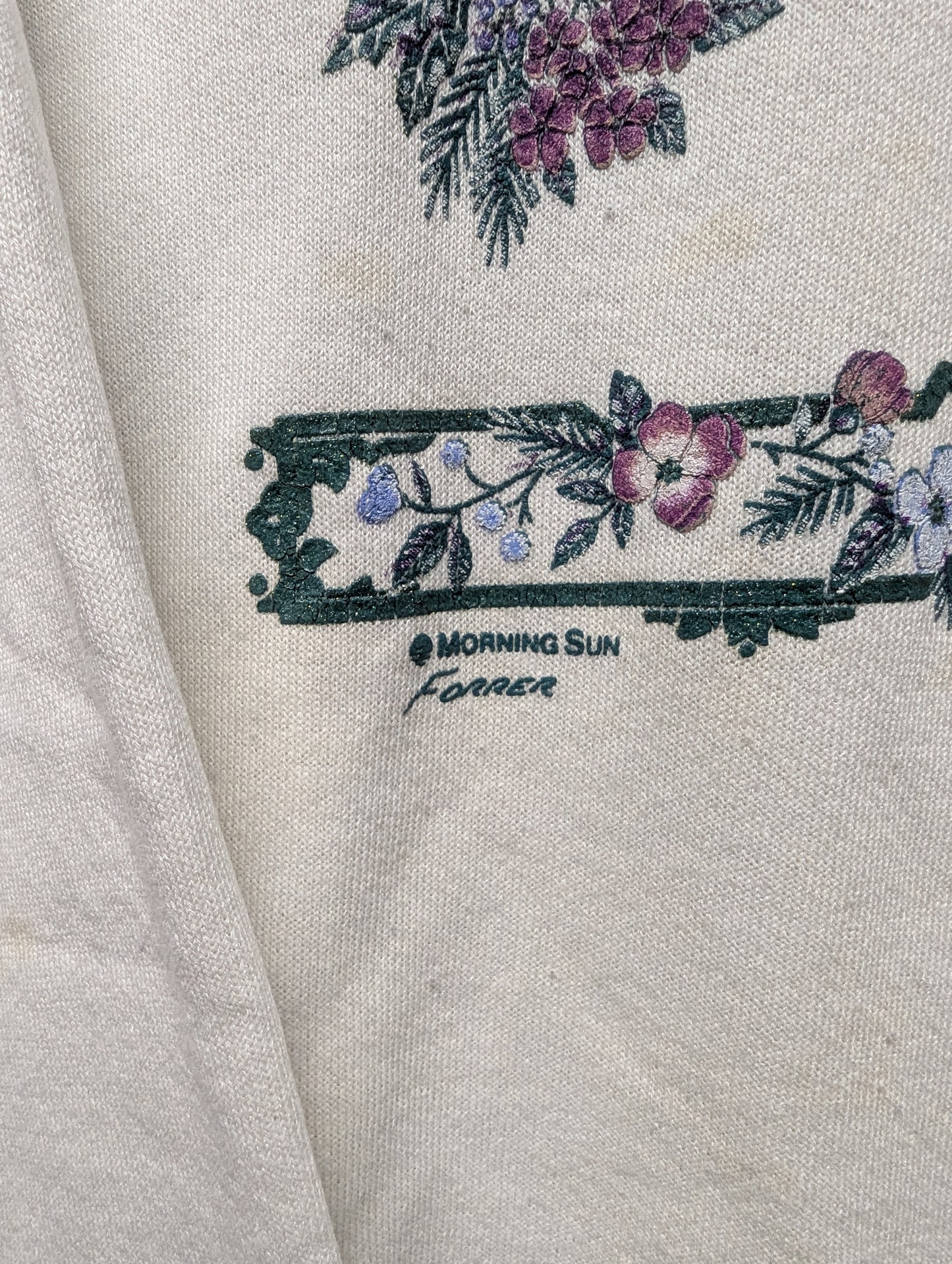 90s Flower and Snowflake Granny Crewneck Sweatshirt