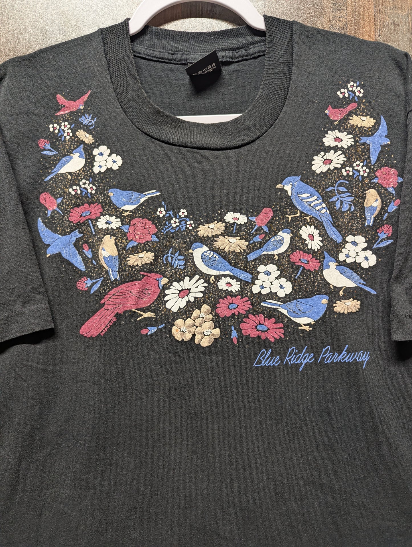 90s Blue Ridge Parkway Granny Birds and Nature t shirt