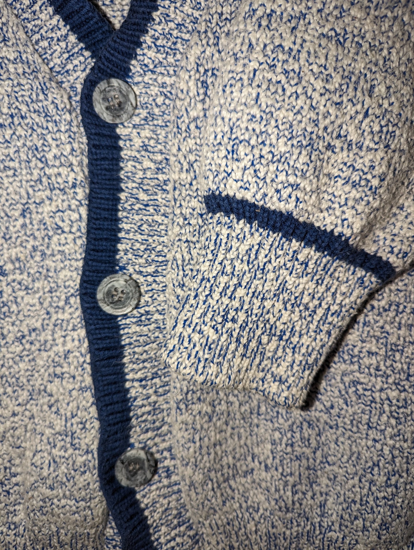 80s / 90s Heather blue and white cardigan sweater