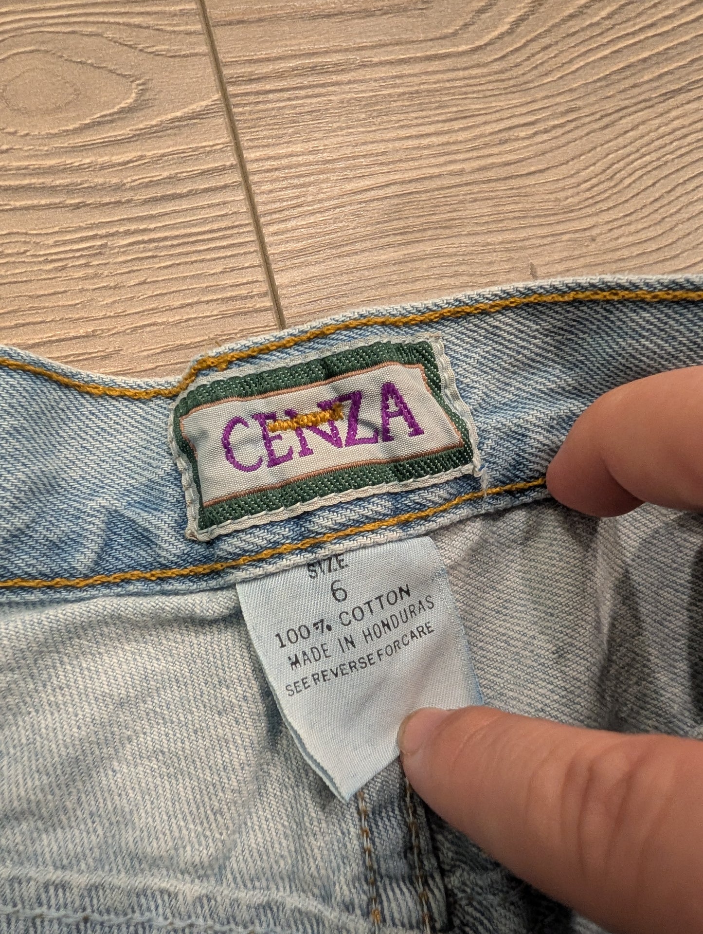 90s Women's Cenza Light Blue Denim Shorts