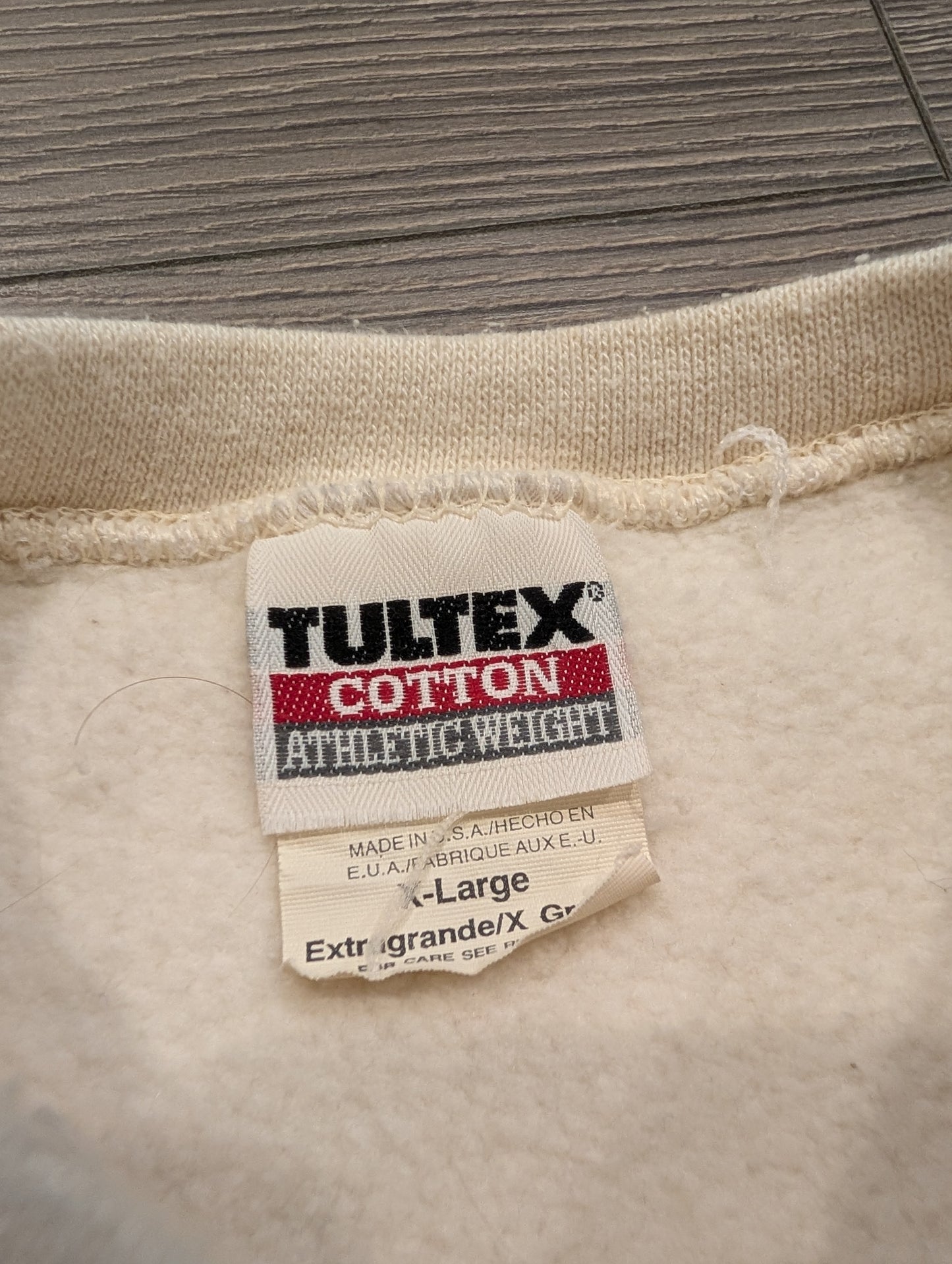 80s/90s Cream Colored Basic Blank Crewneck Sweatshirt