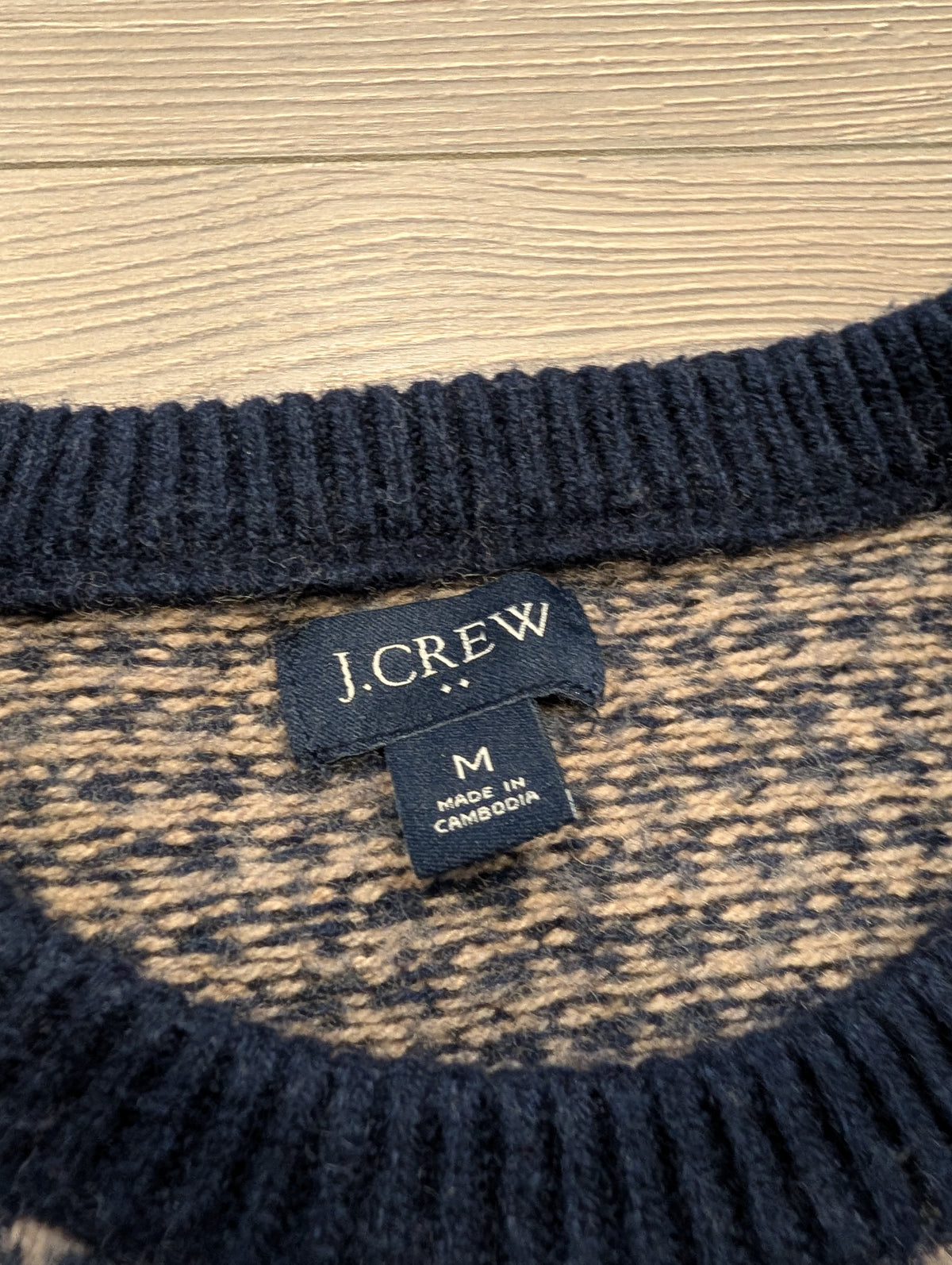 Modern J Crew Houndstooth Crewneck Sweater