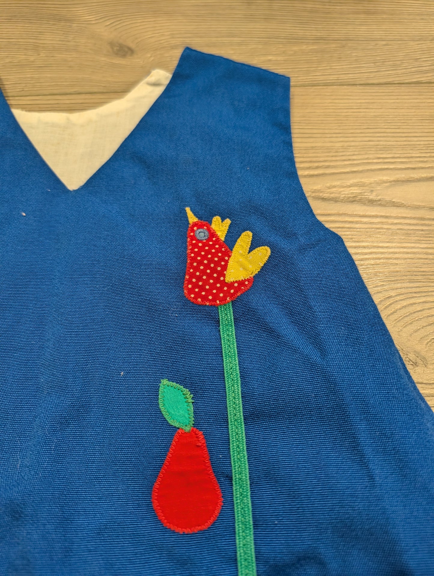 70's/80's Youth Blue Jumper with Bird on Flower