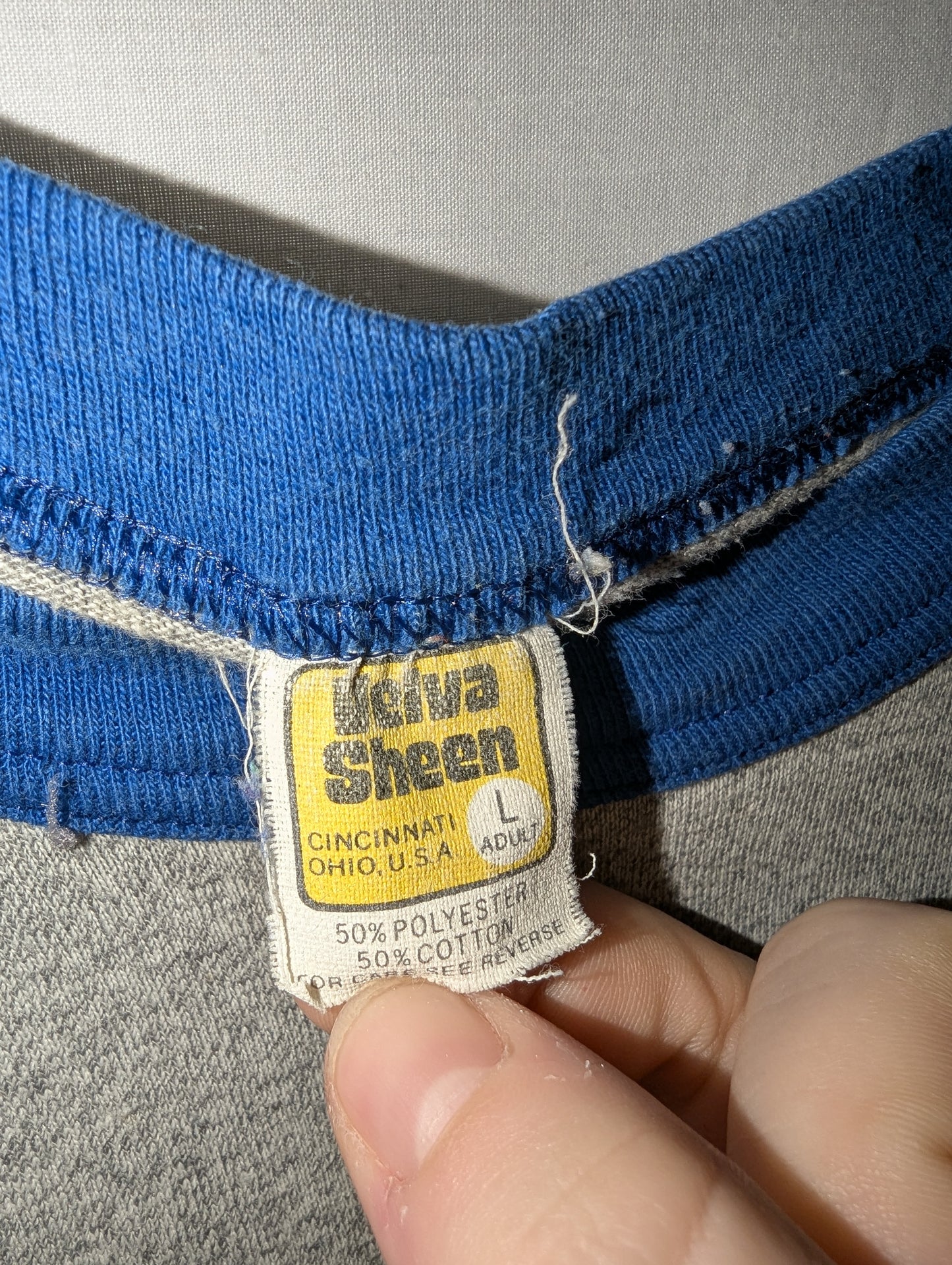 70s / 80s Universal Studios Raglan t shirt