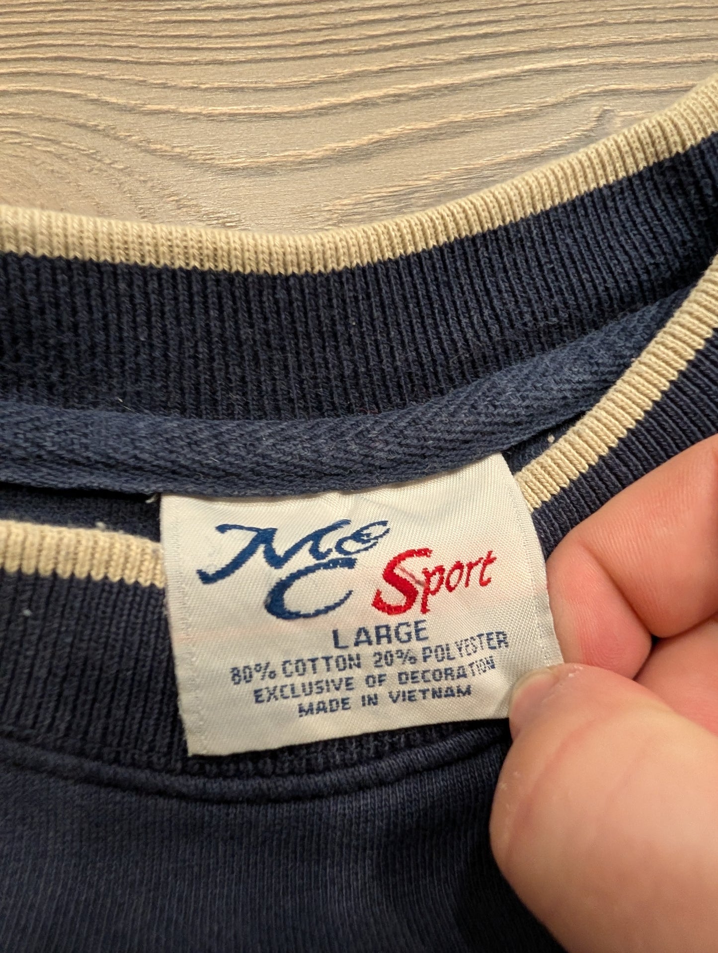 90's America Embroidered Logo Crewneck Sweatshirt