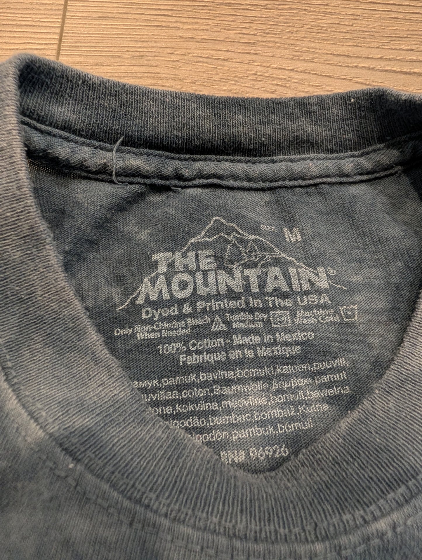 2011 American Bald Eagle Pilot The Mountain T shirt