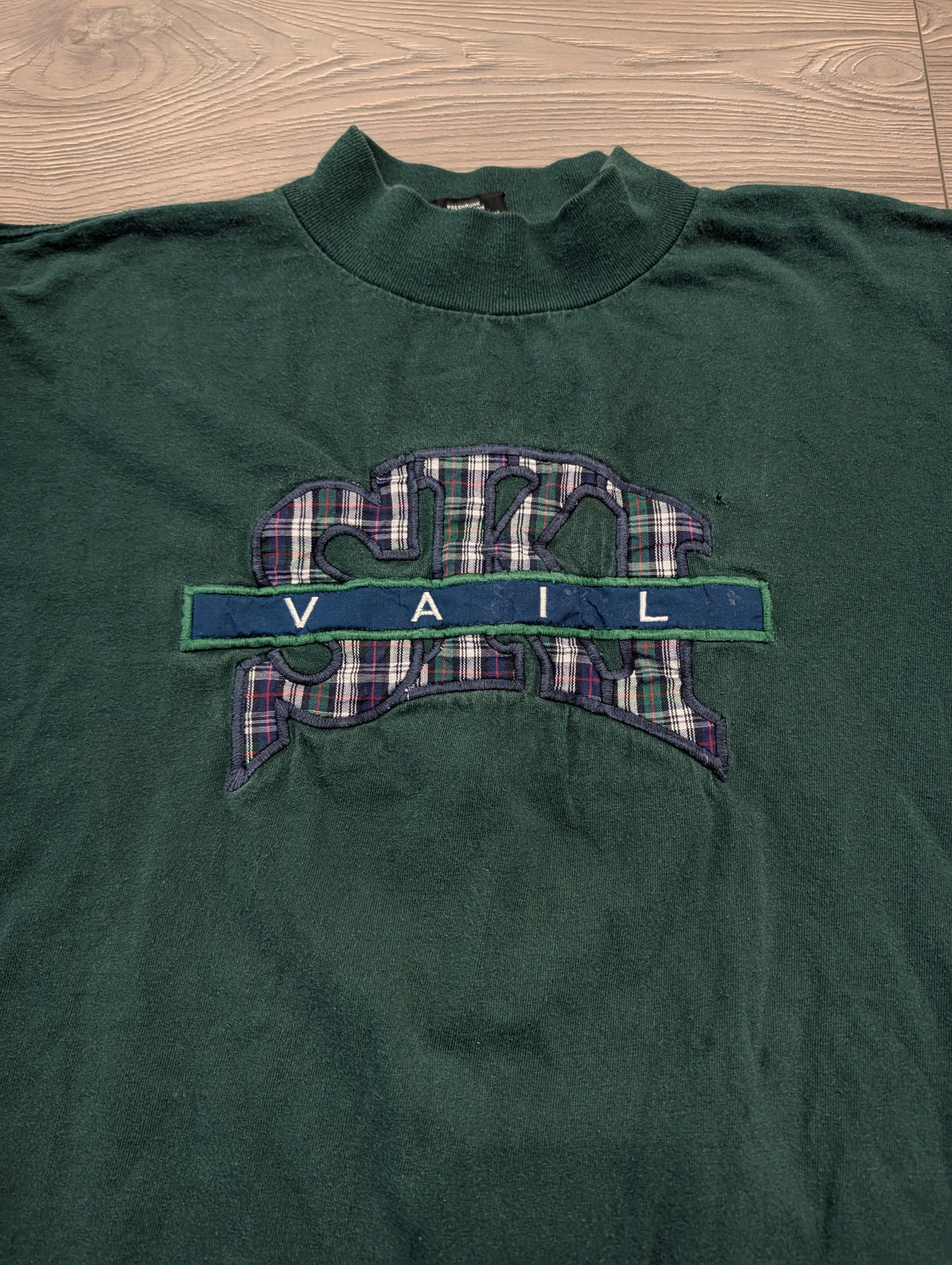 90s Women's Ski Vail Mock Long Sleeve T Shirt