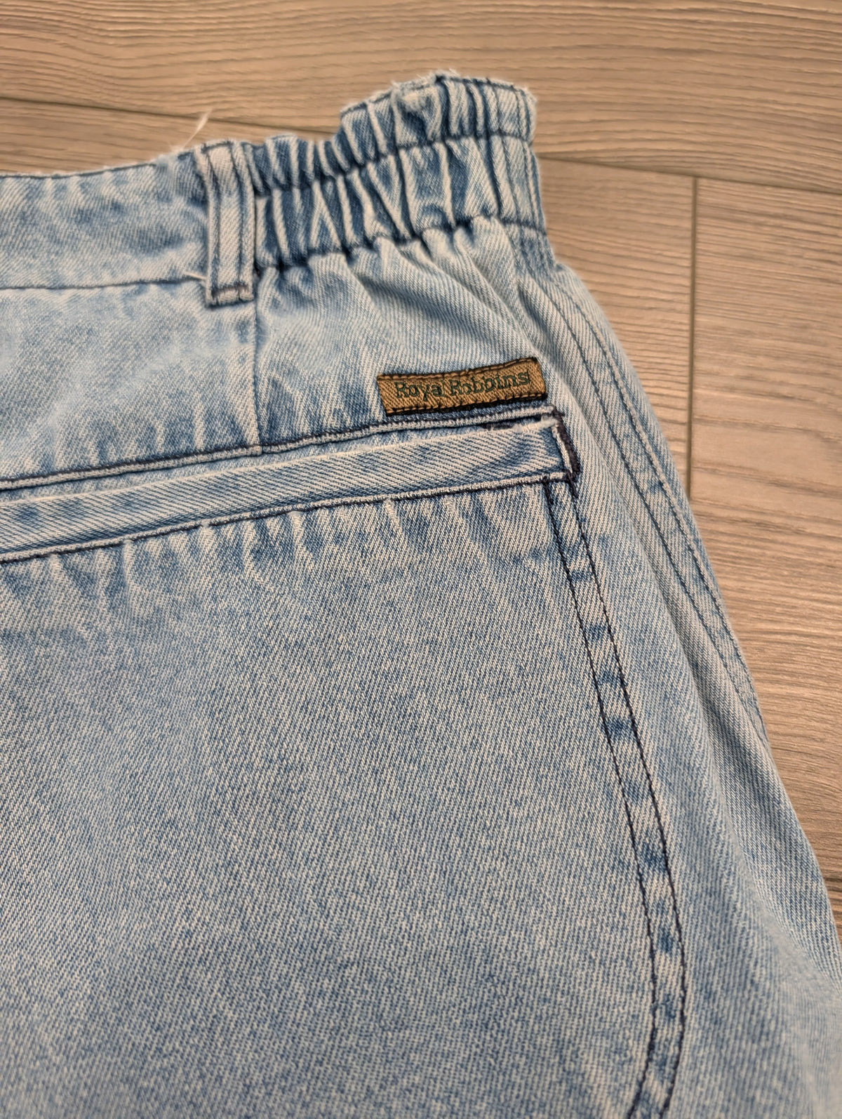 90s Women's Royal Robbins Pleated High Elastic Waist Jeans