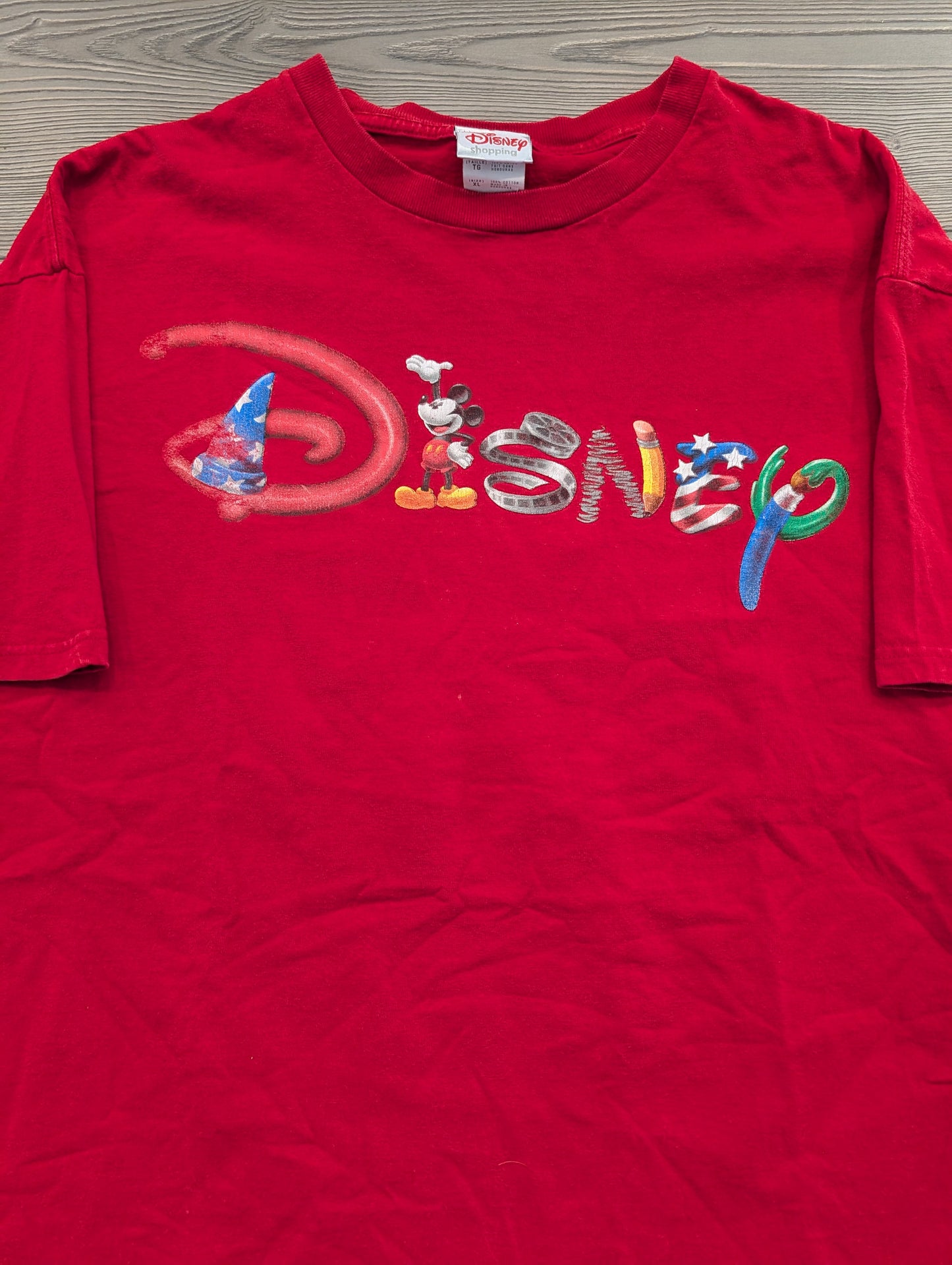 90's Disney spelled out T shirt