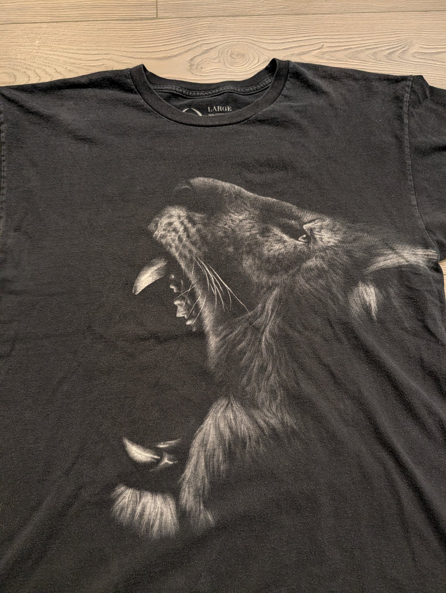 Y2K Rook Big Face Lion t shirt