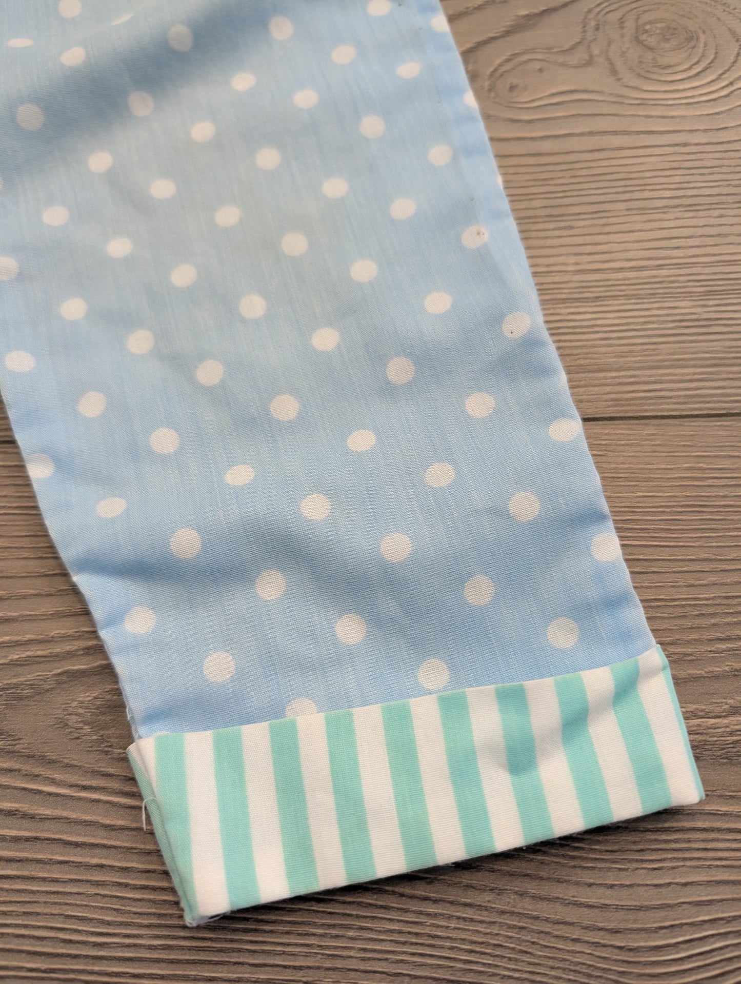 70's/80's Youth Pink and Blue polka dotted cuffed pants