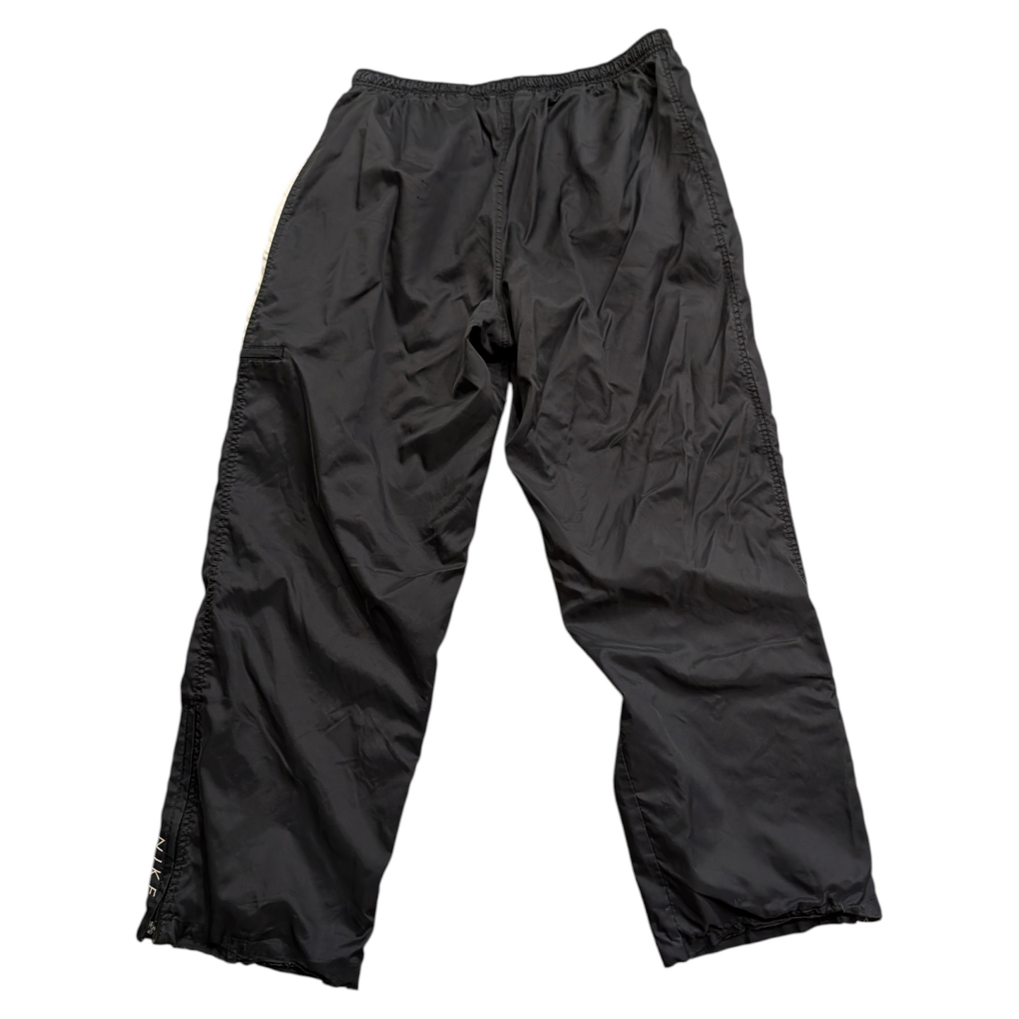 90s/Y2K Nike Nylon Cargo Style Athletic Pants
