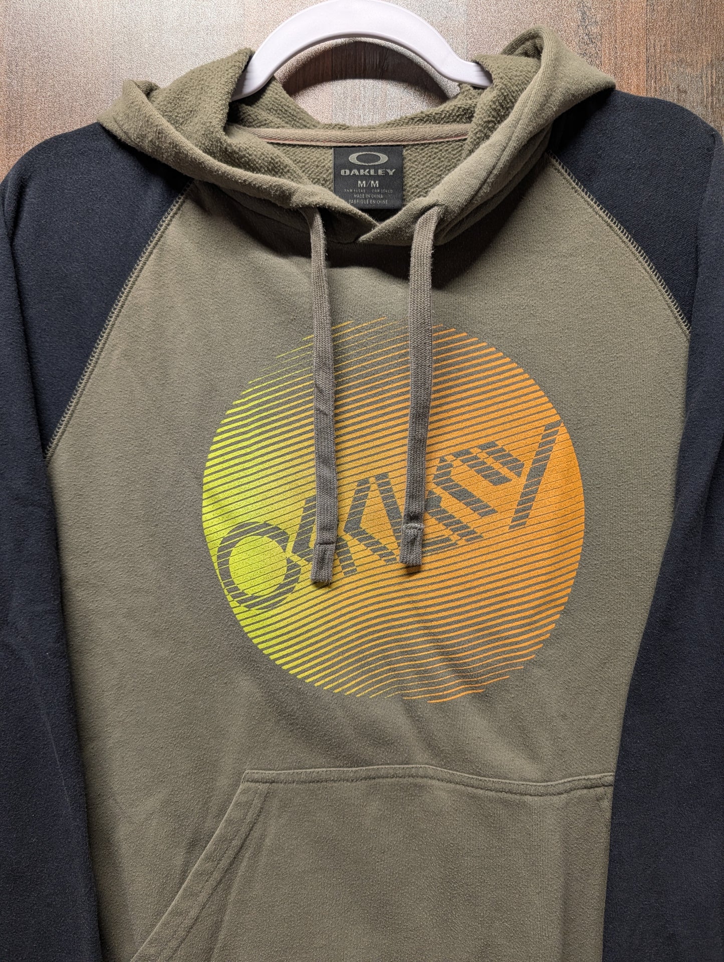 Mid 2000's Oakley Hoodie Sweatshirt