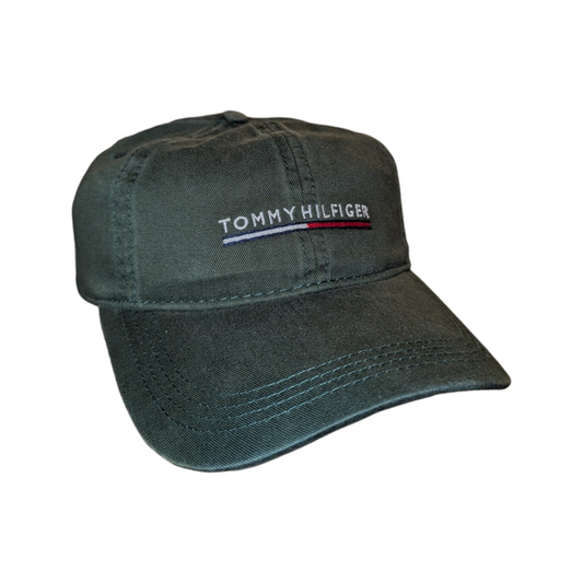 Modern Tommy Hilfiger embroidered hat