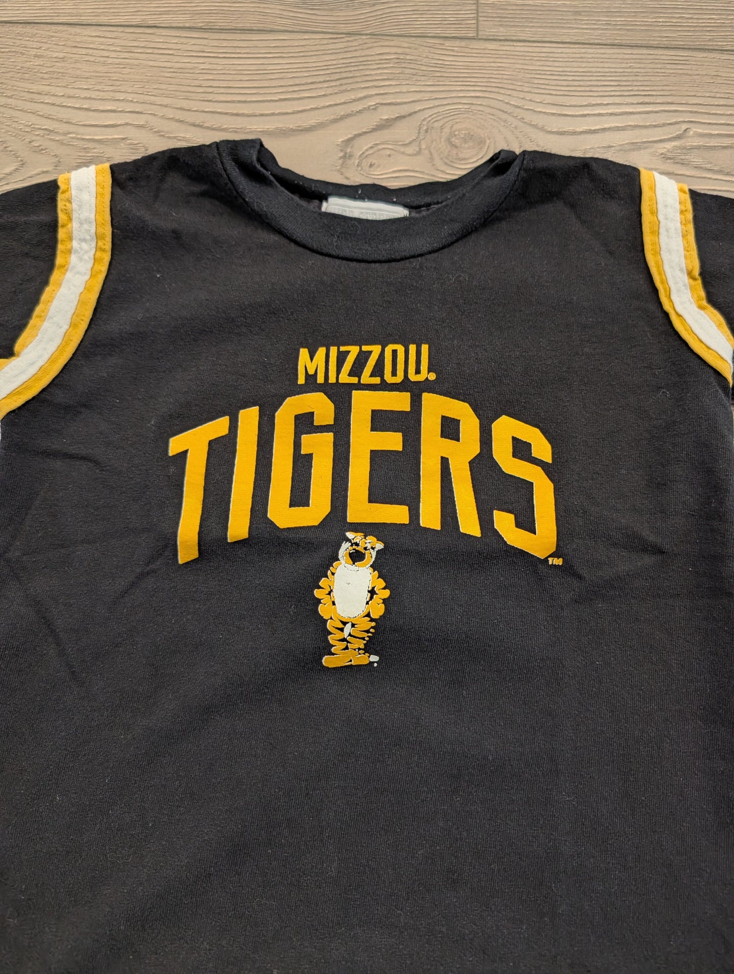 90's Youth Mizzou Tigers T shirt