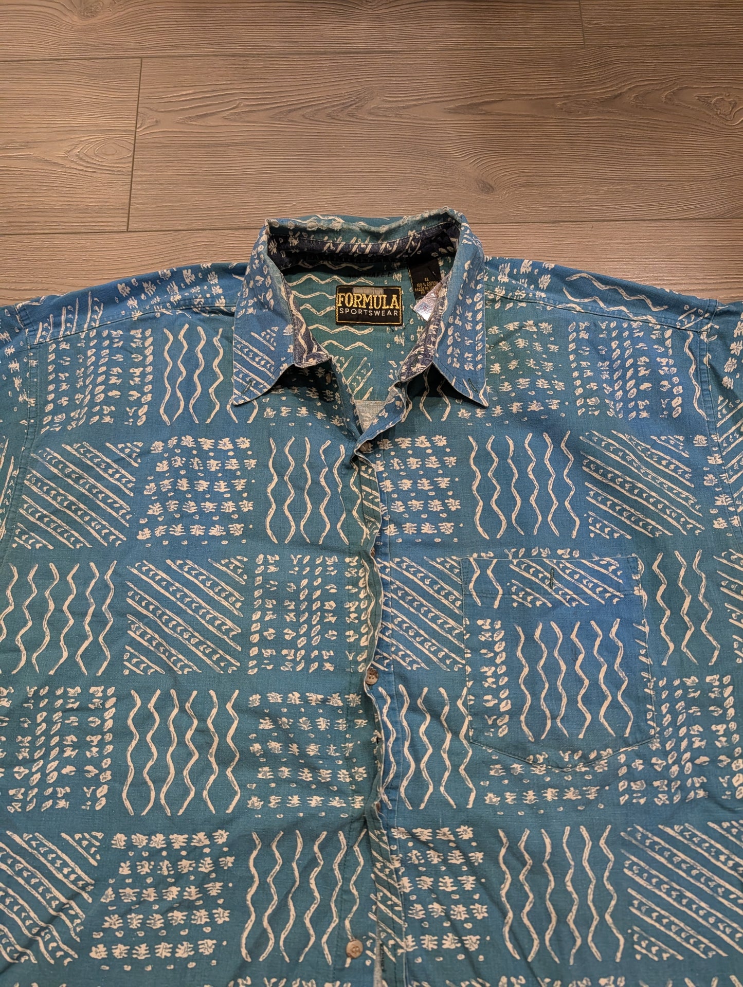 80's/90's AOP White Line-Patterned Dual Colored Button-Up Shirt