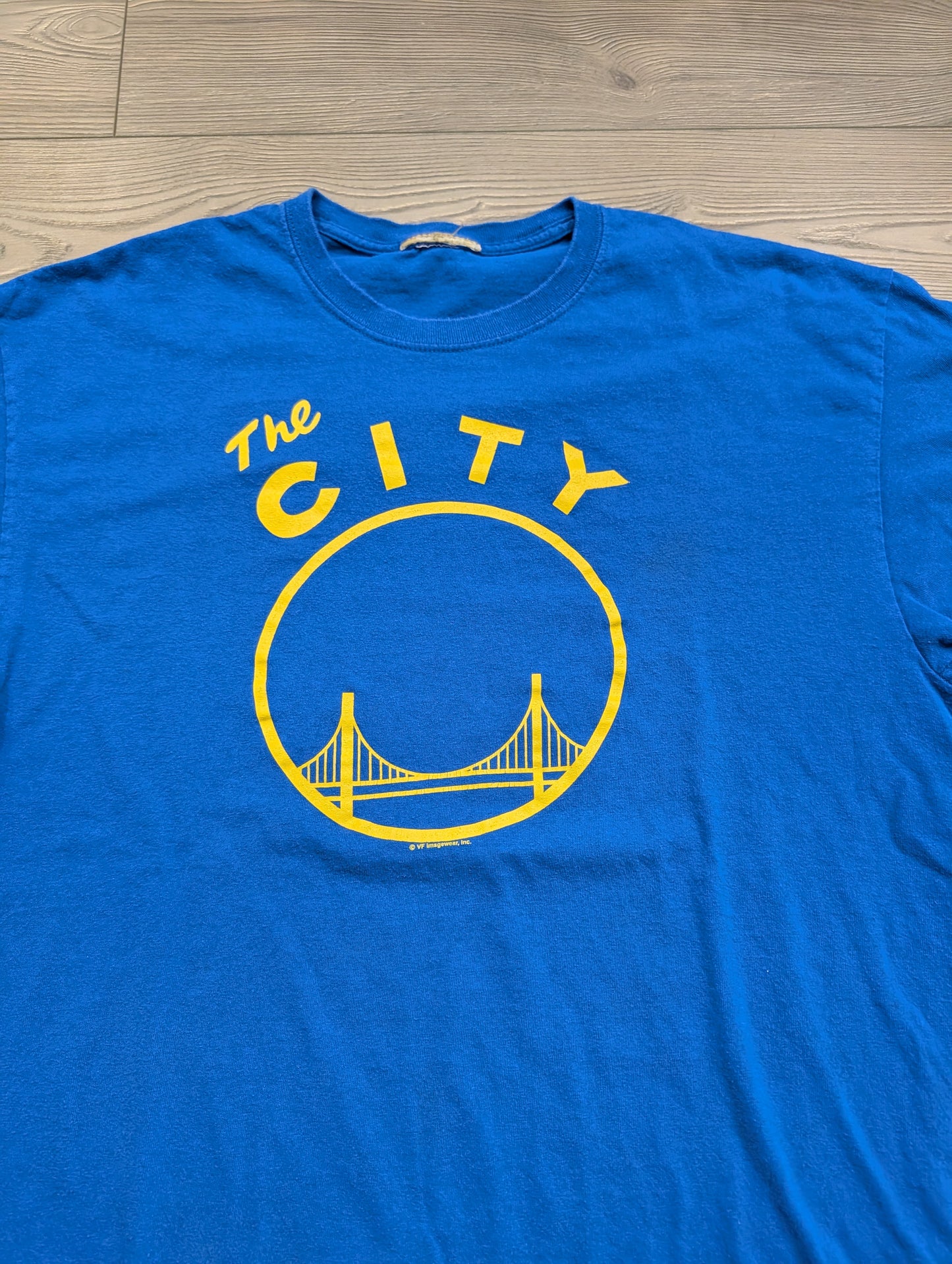90's /Y2K The City NBA T-shirt