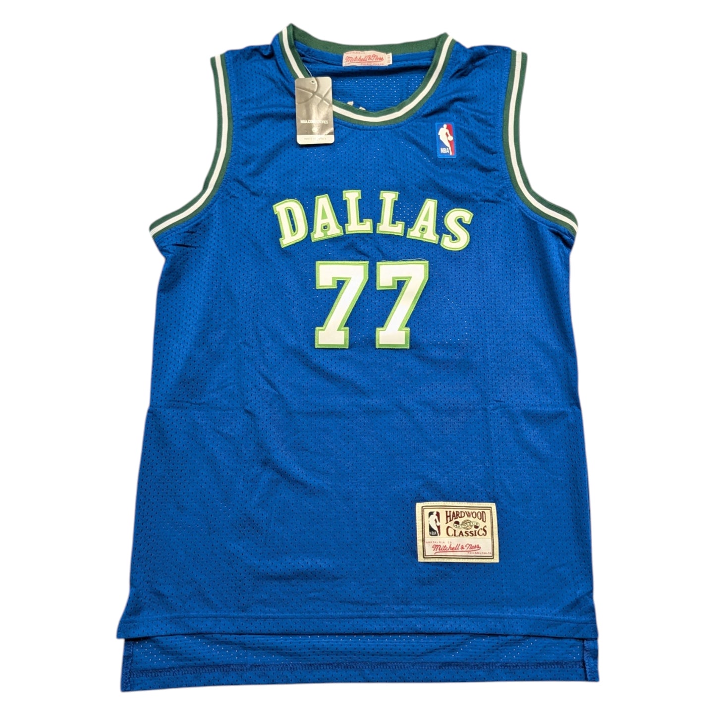 NWT Dallas Mavericks Luka Doncic #77 Jersey