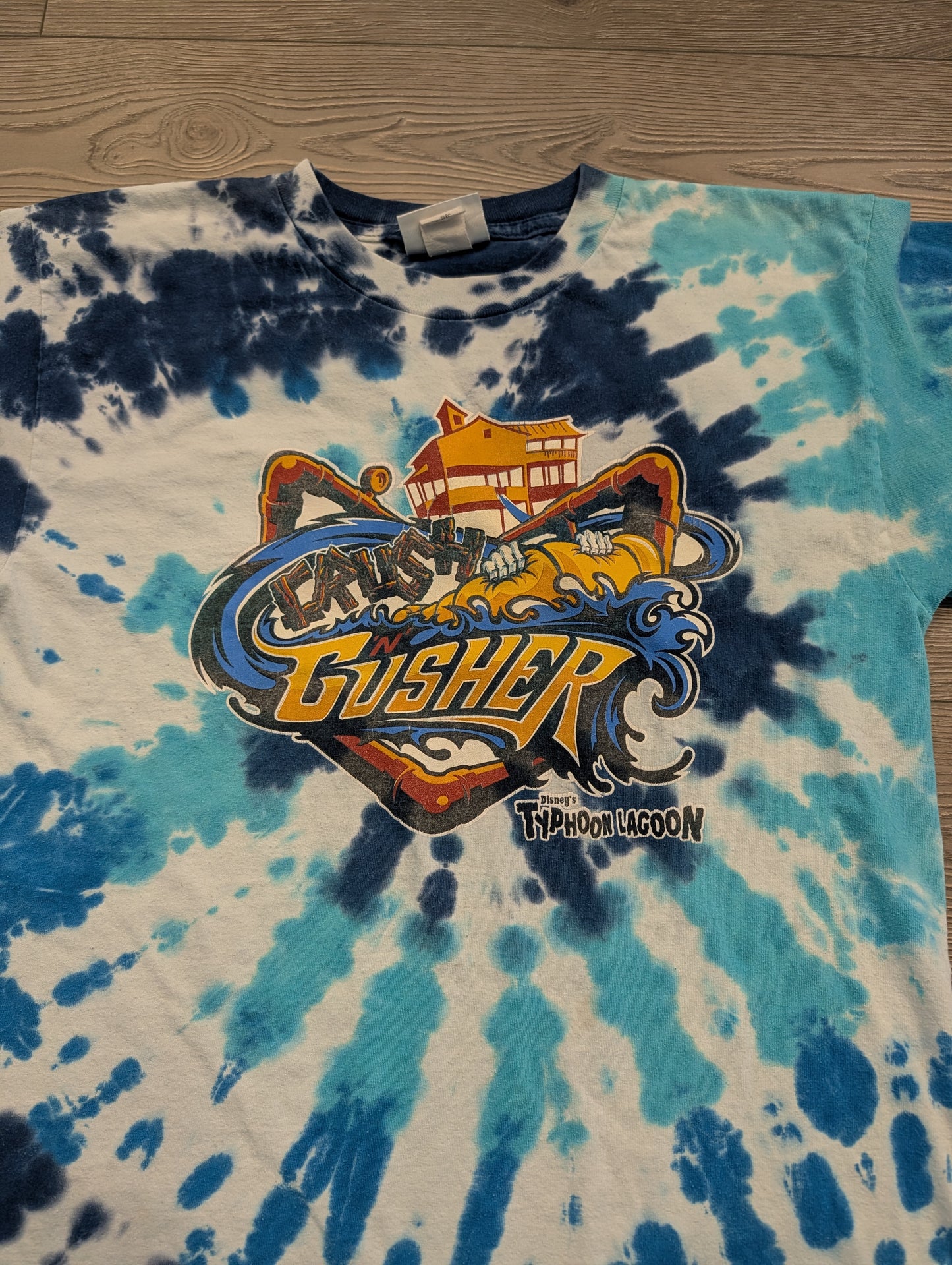 90's Disney's Typhoon Lagoon Crush 'n' Gusher Ride Tie Dy T shirt