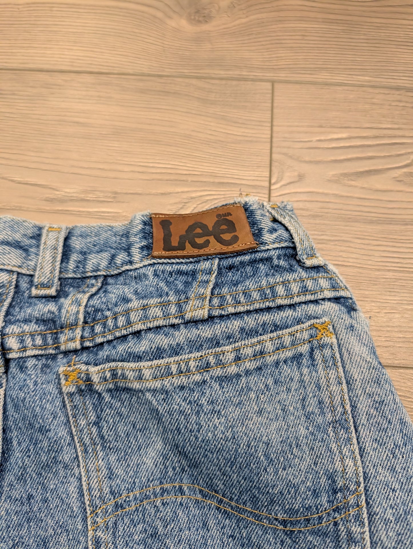 80s Women's Lee Riders Stone Washed Relaxed Fit High Waisted Jeans
