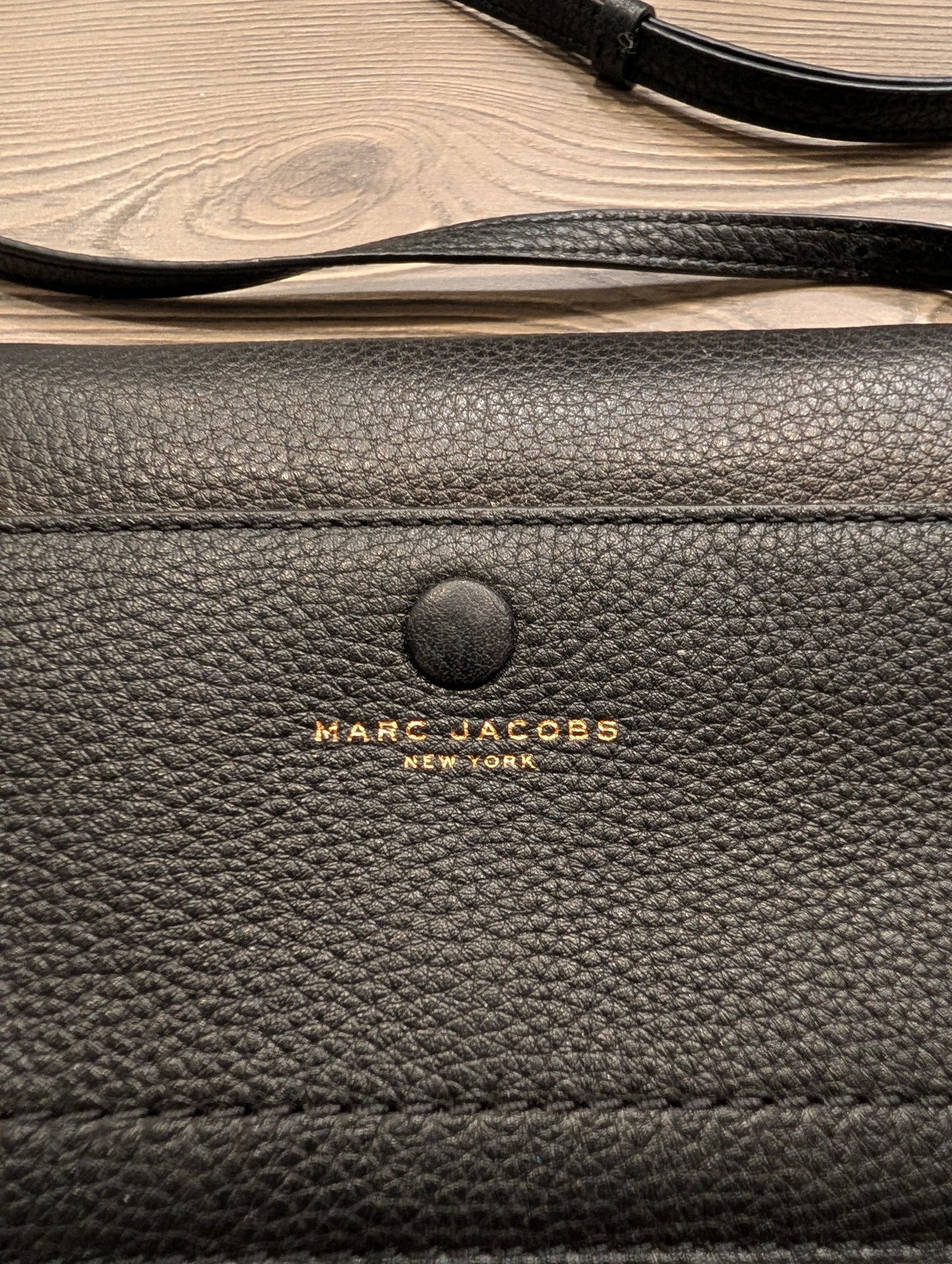 Marc Jacobs New York Black Leather Wallet Cross Body Bag