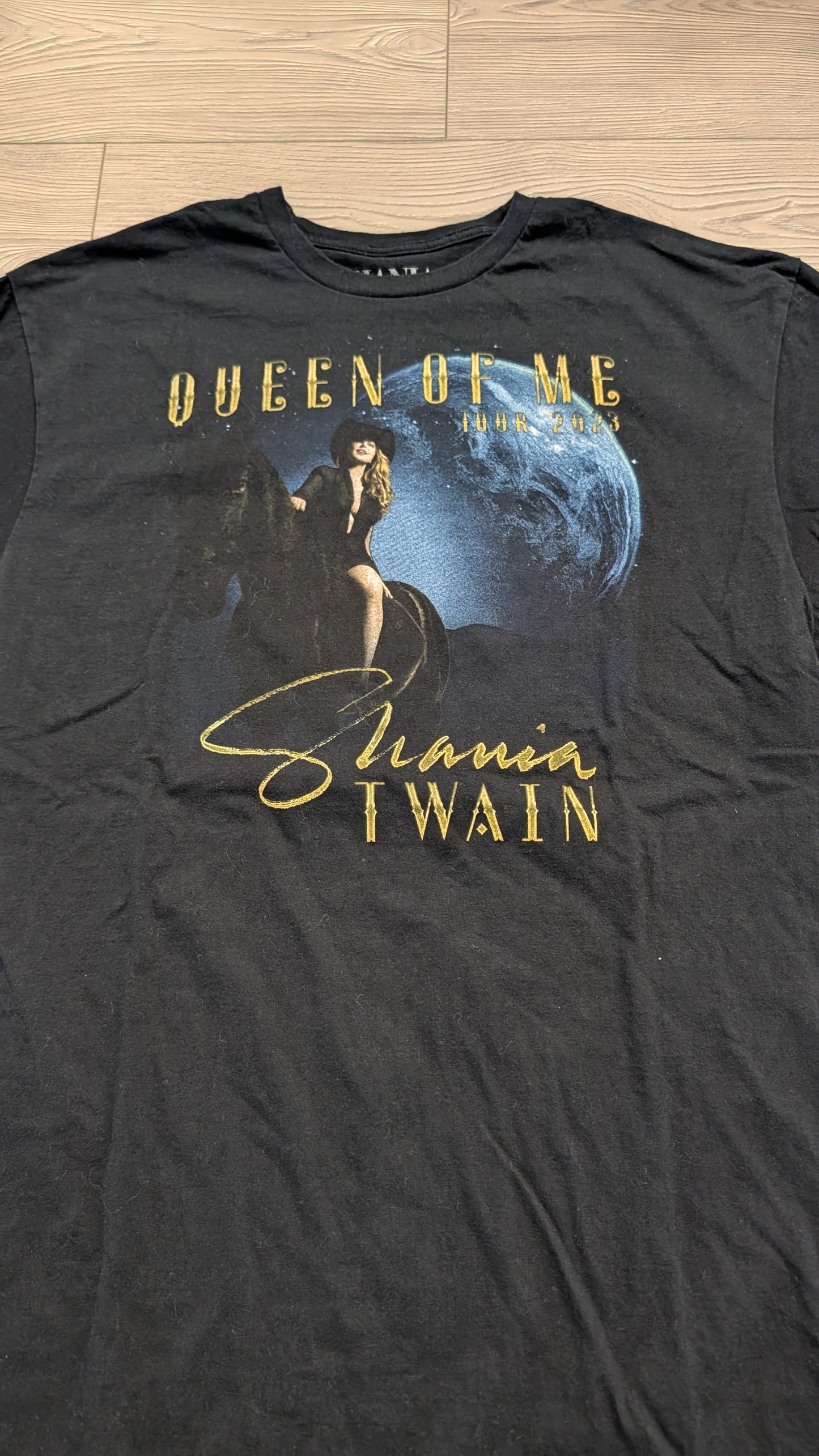Women's 2023 Shania Twain Queen of Me Tour T shirt