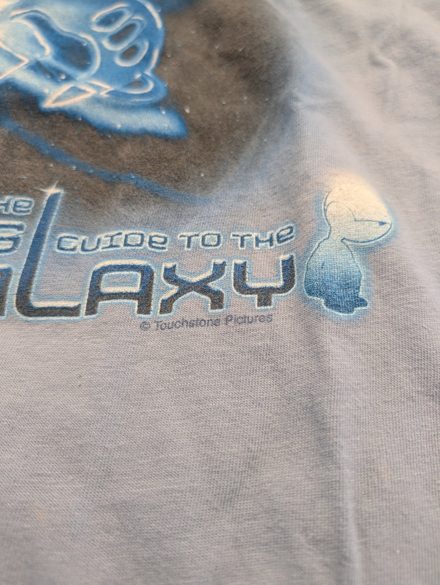 2005 The Hitchhikers Guide to the Galaxy Disney Movie Promo T shirt