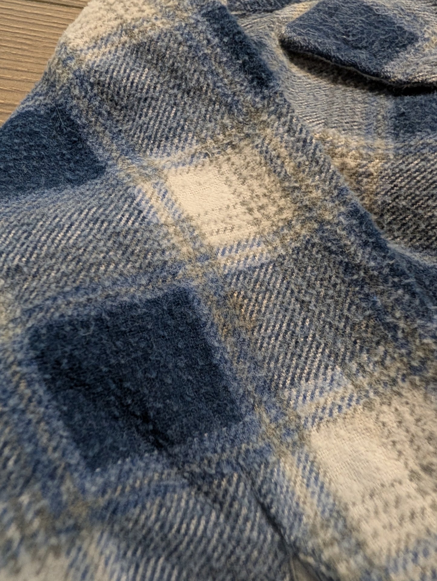 90s Youth AOP Blue Plaid Button-up Flannel