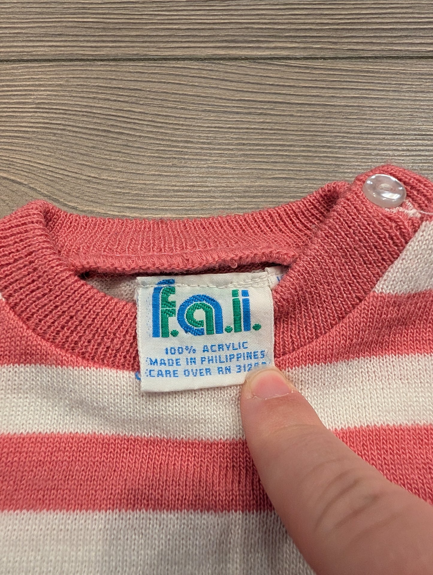 90s/Y2k Youth Pink and White Striped Sweater