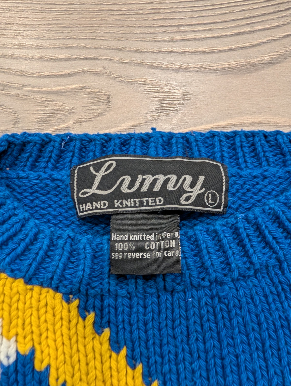 80s/90s Youth Lumy Hand Knit Sweater with Front and Back Graphics
