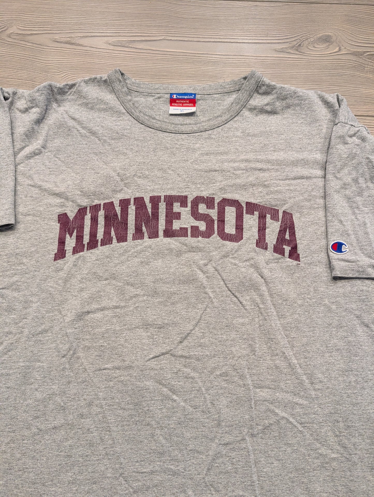 Y2K Minnesota University Champion T shirt