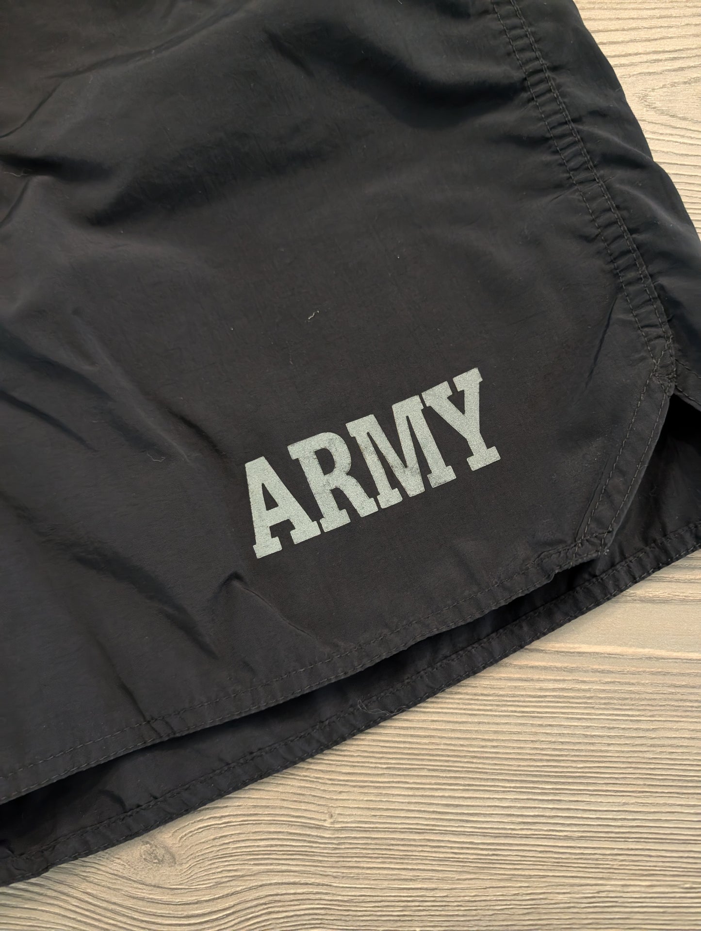 90's Nylon Army shorts
