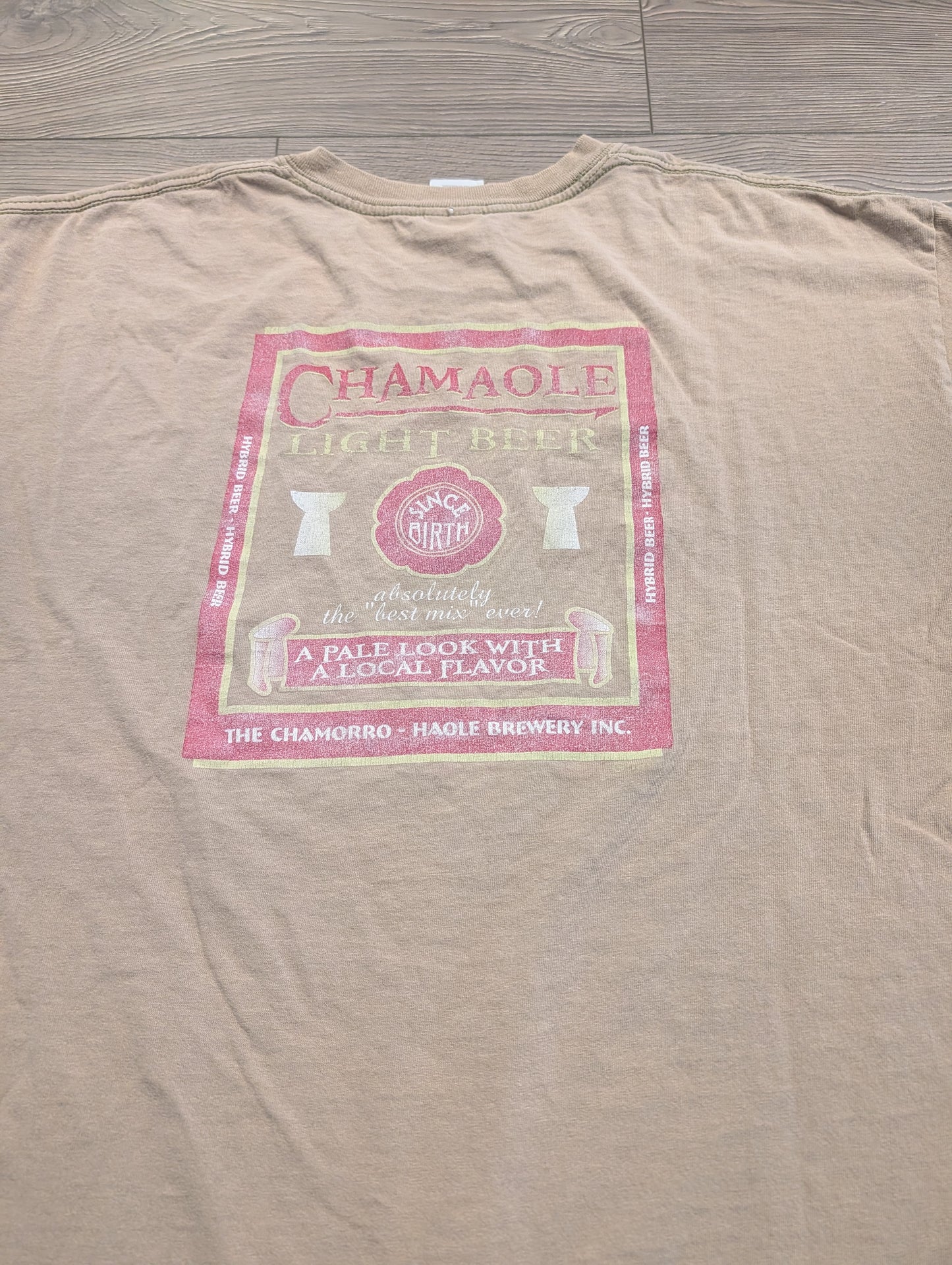 90's/Y2K Chamaole Light Beer T shirt