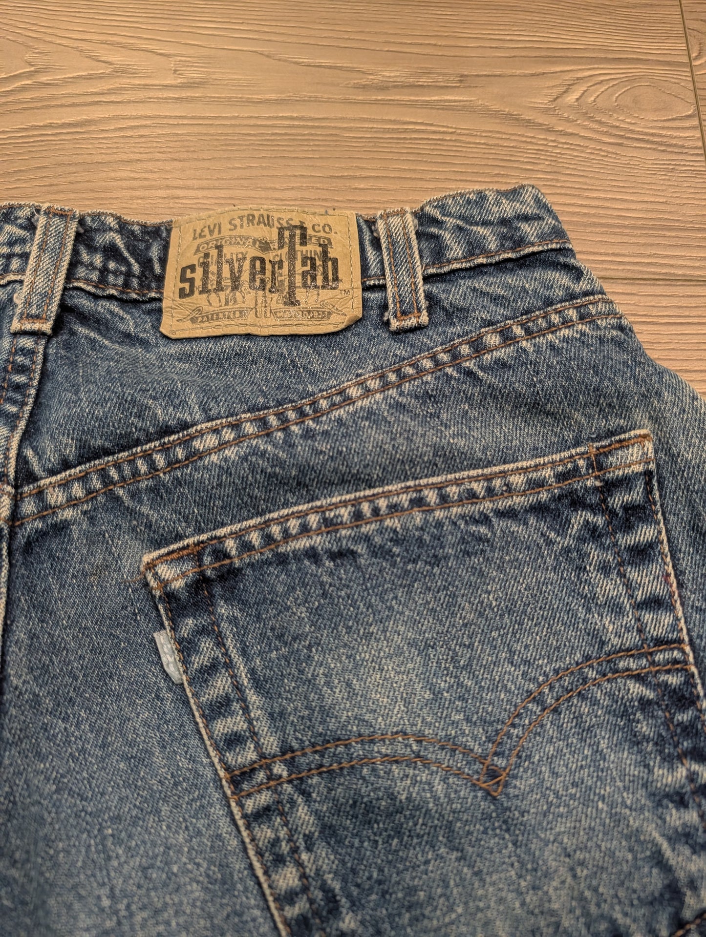 90s Levi's Silvertab Loose Jean Shorts
