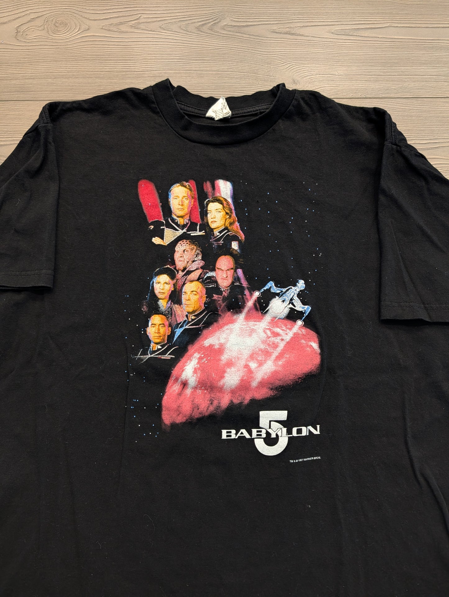 1997 Babylon 5  Warner Brothers T Shirt
