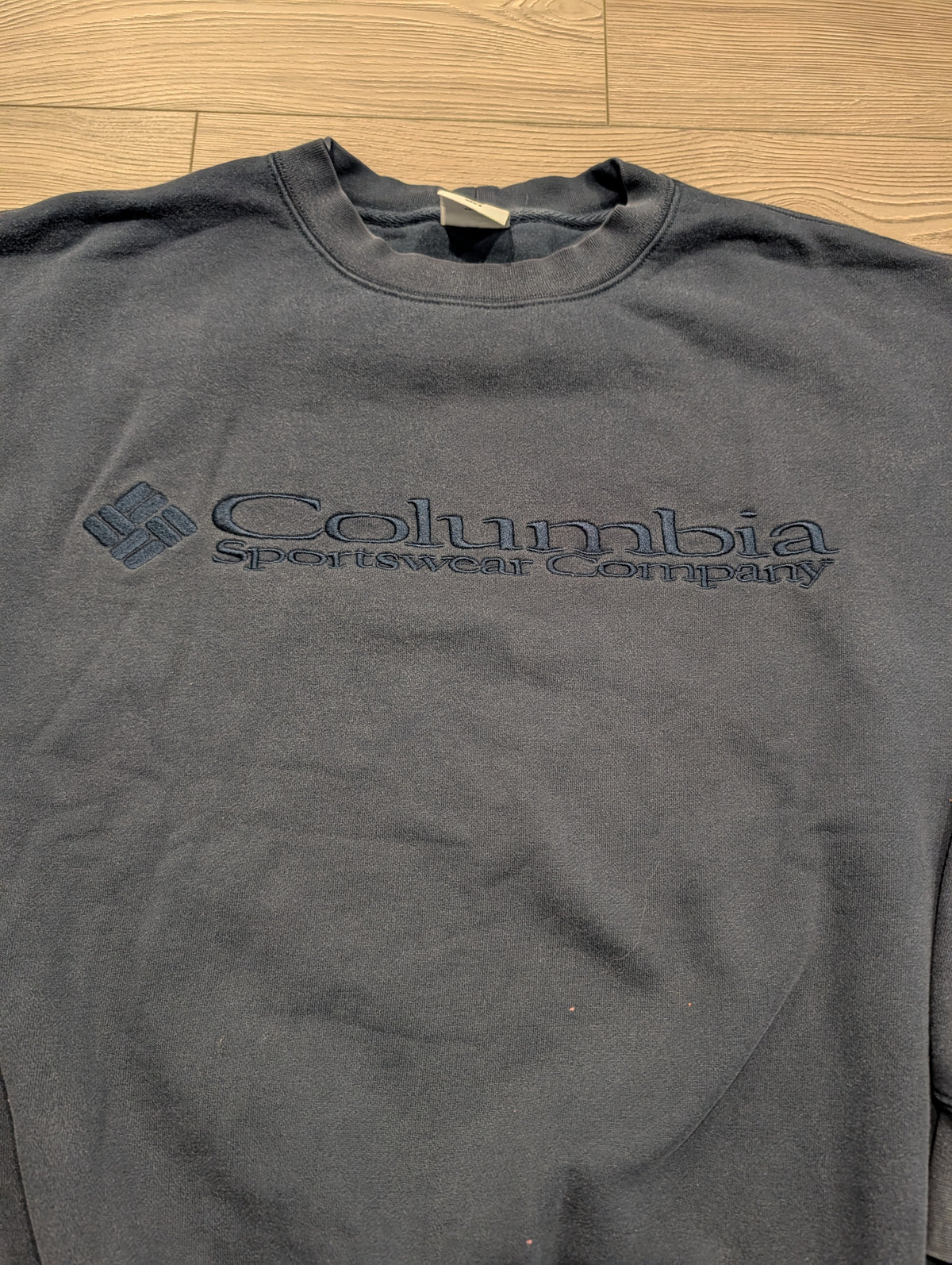 90s Columbia Embroidered Logo Crewneck Sweatshirt