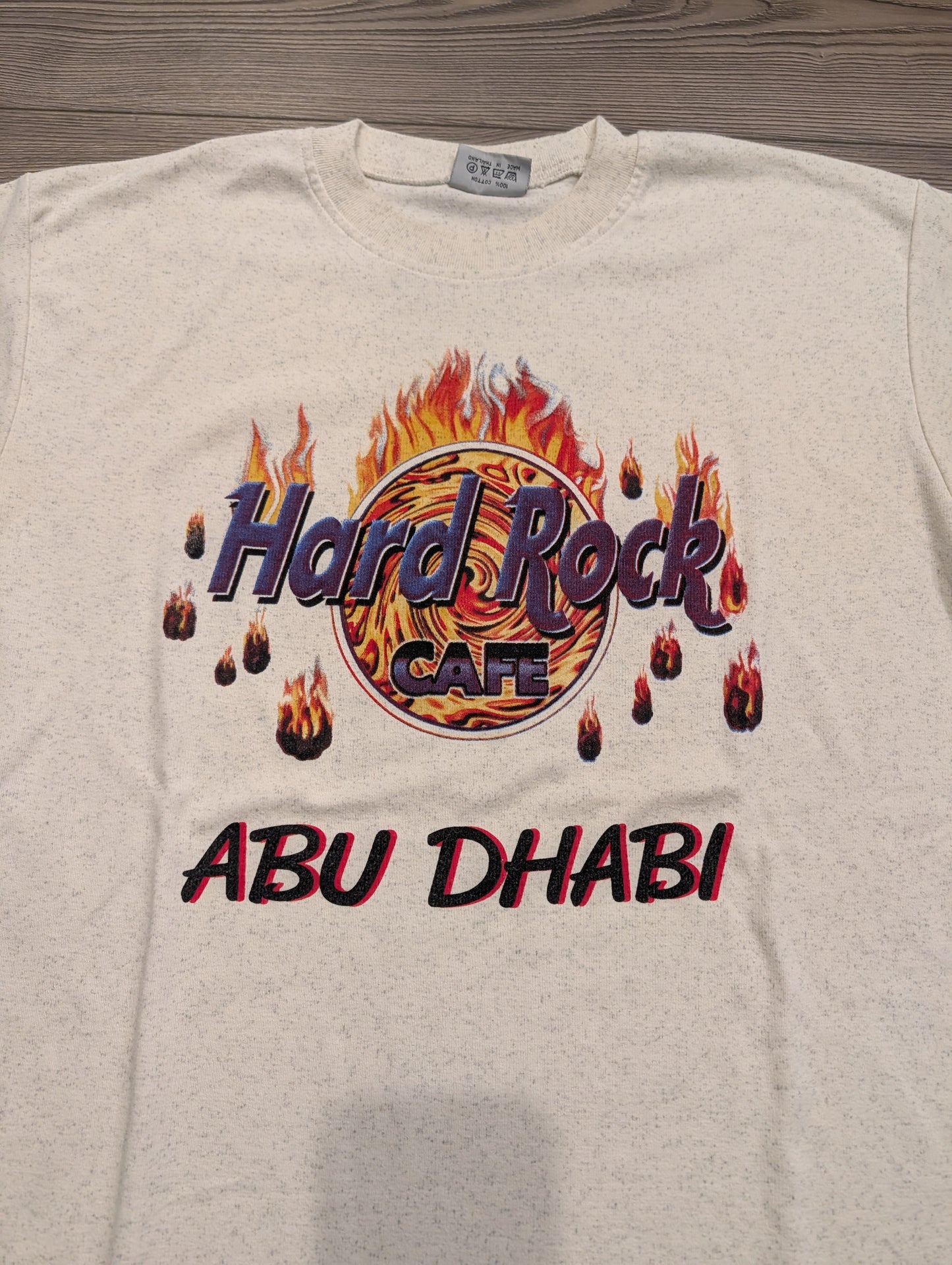 90's Hard Rock Cafe Abu Dhabi t-shirt
