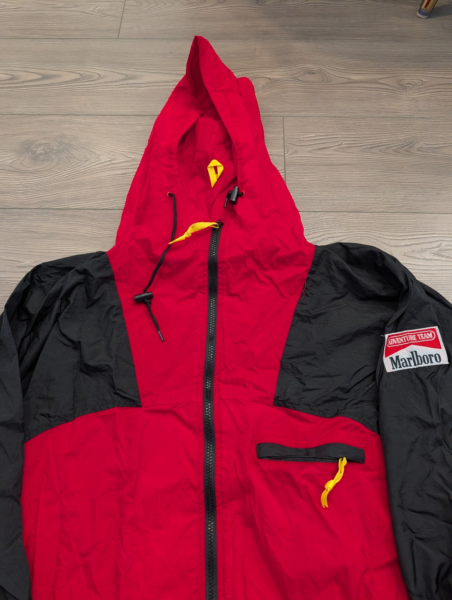 90's Adventure Team Marlboro Windbreaker Set with Carry Bag