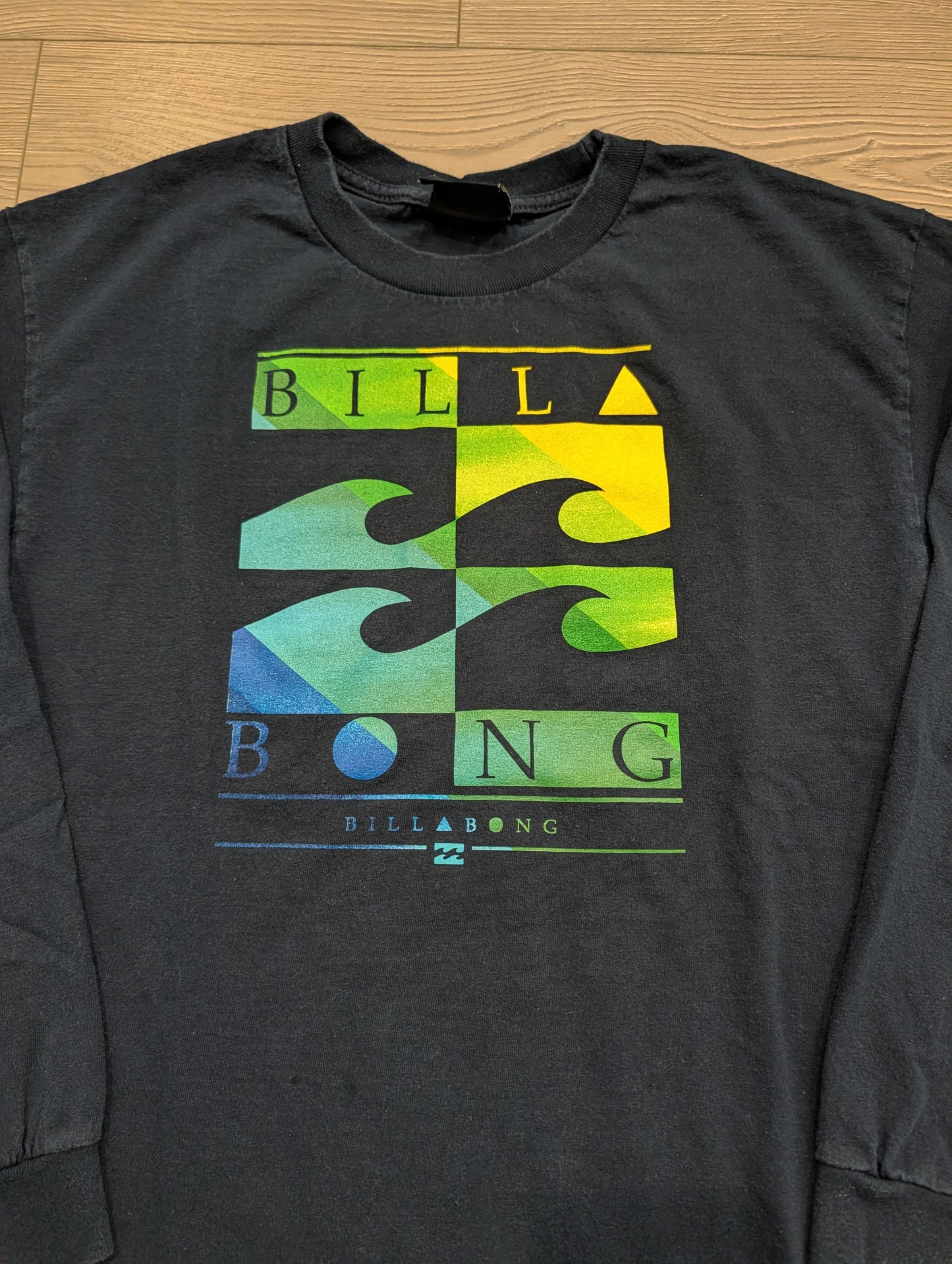 Y2K Youth Billabong Colorful Waves Large Front Graphic Long Sleeve T shirt
