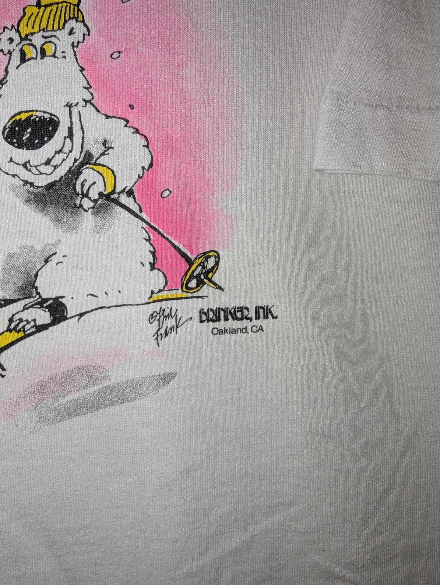 Vintage 90s Trust Me Skiing cartoon comedy t shirt