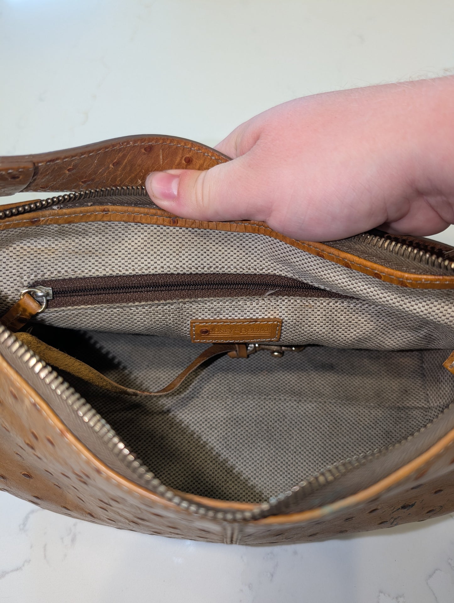80s/90s Dooney & Bourke Honey Color Ostrich- Embossed Shoulder Bag
