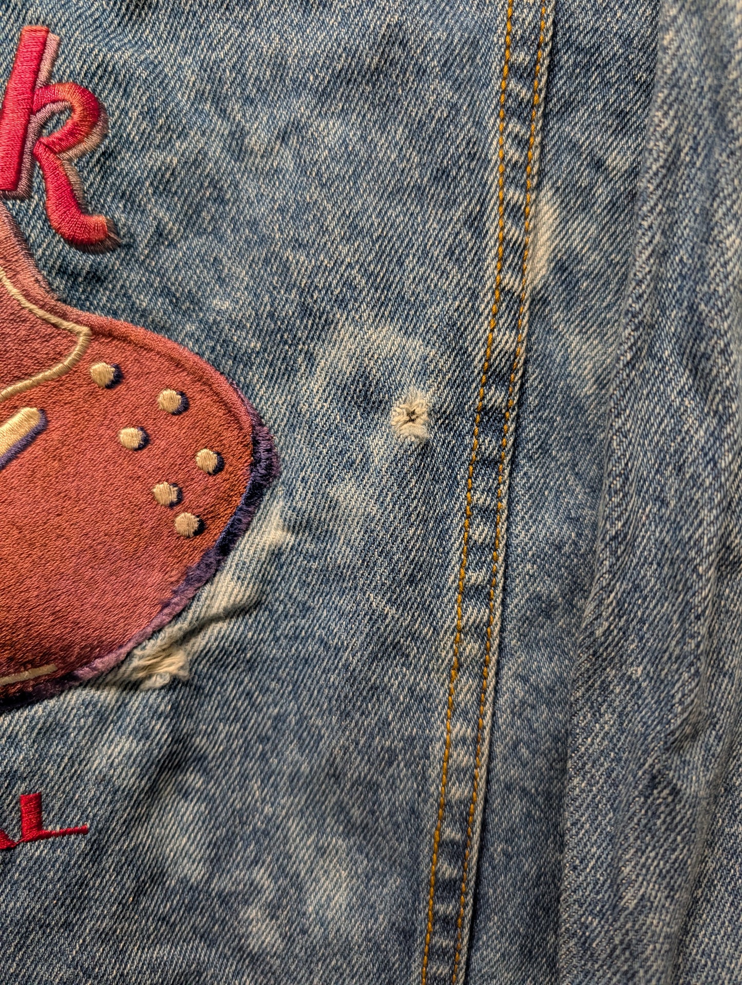 80s / 90s Hard Rock Cafe Denim Jacket