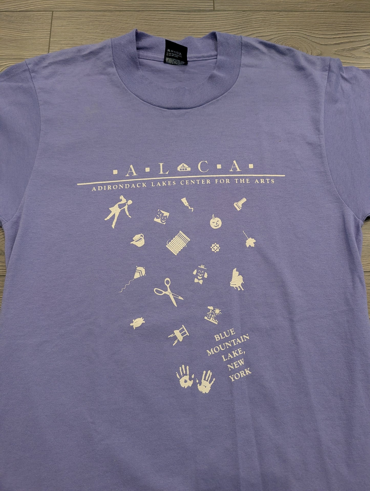 90s Adirondack Lakes Center for the Arts T shirt