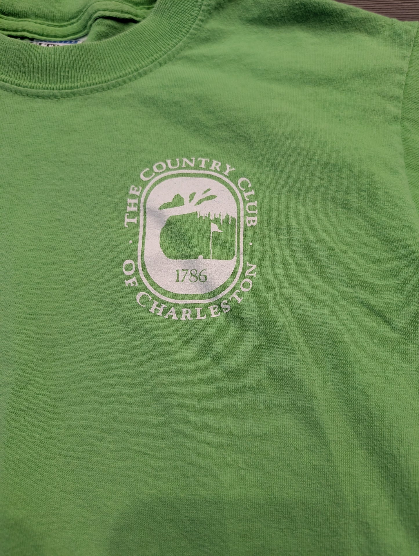 2004 Youth The Country Club of Charleston T shirt