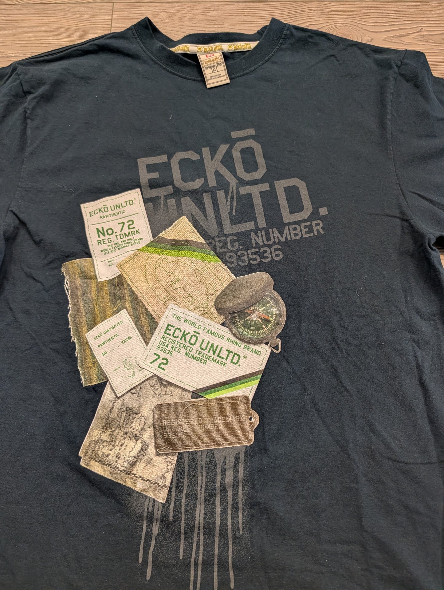 Y2K Ecko Unltd. Large Graphic Travel T-shirt