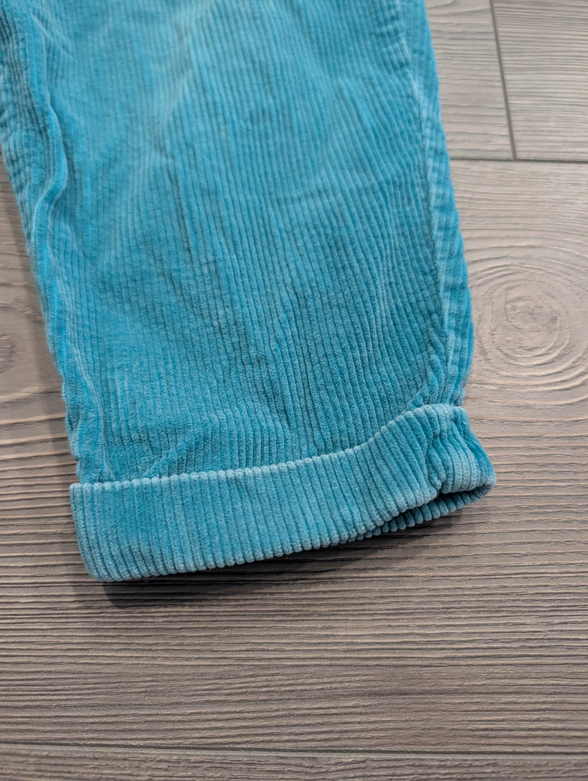 90s Youth Solid Teal Green Corduroy Pleated and Cuffed Pants