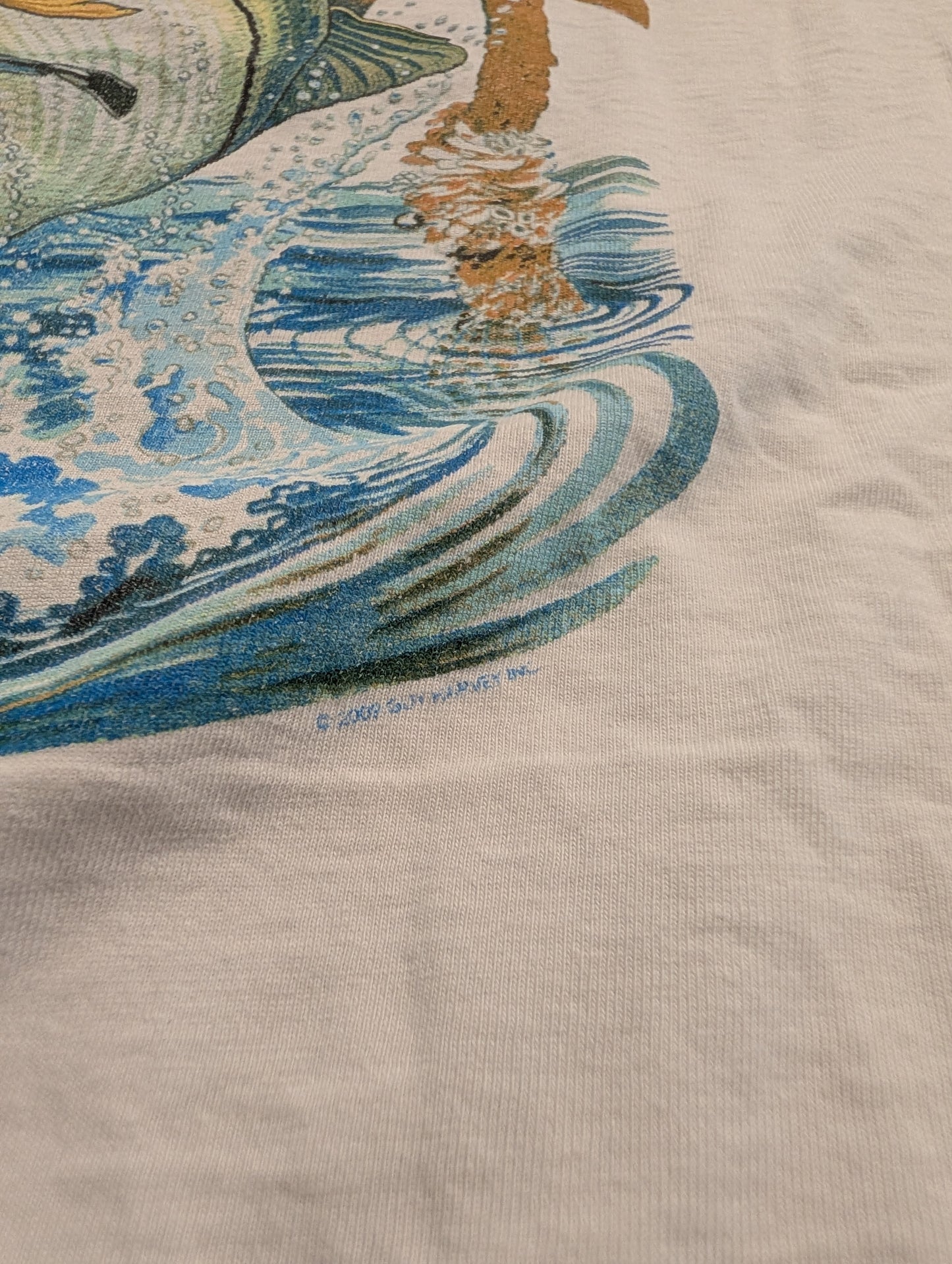 2009 Guy Harvey Snook Fish on Lure Out of Water T-shirt