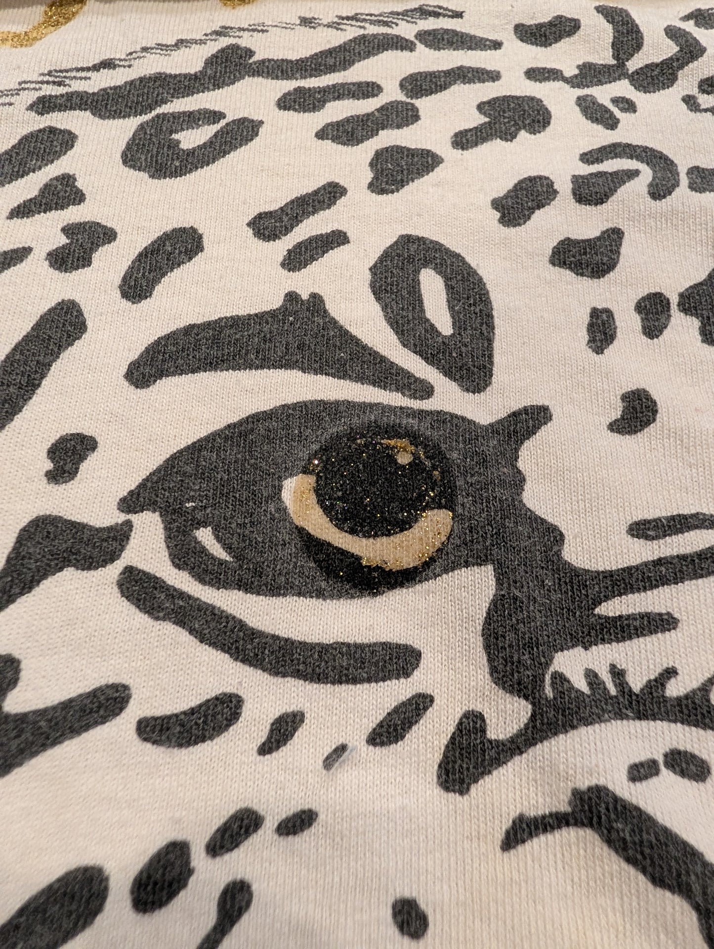 80/90s Large Sparkly Leopard Face T shirt