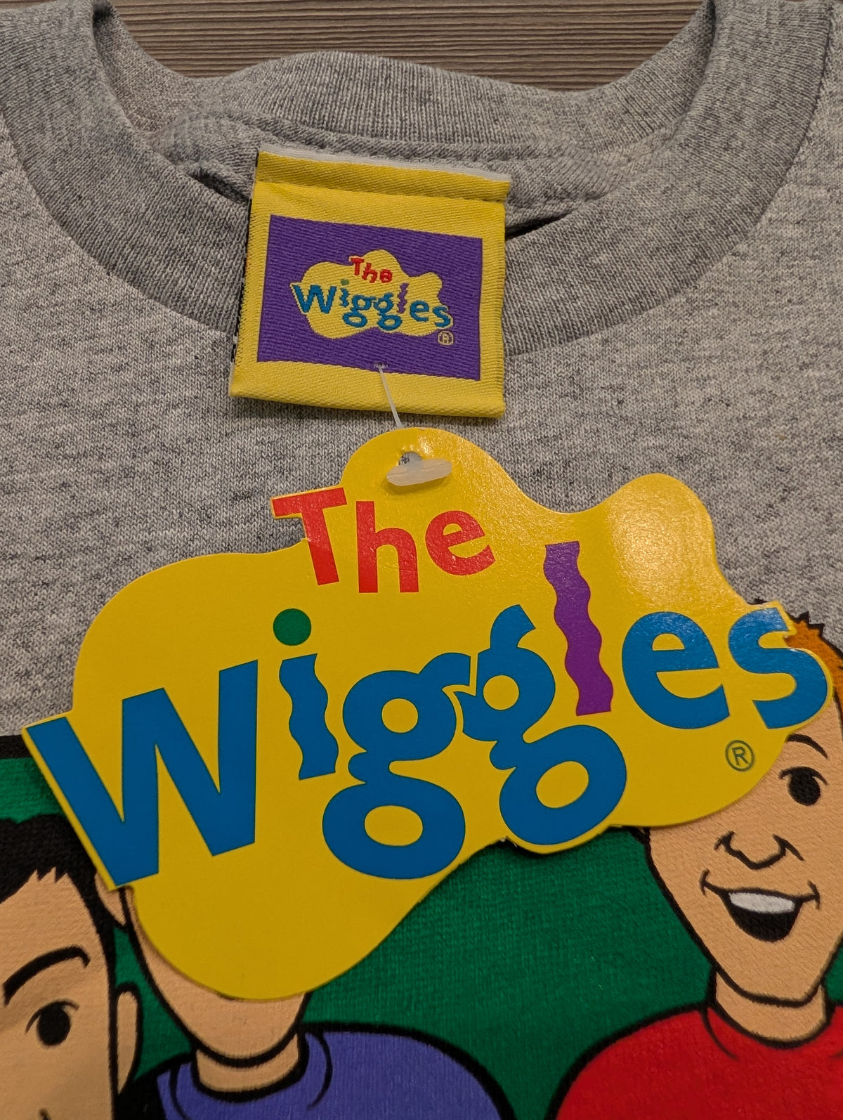 NWT 2003 Youth The Wiggles Big Red Car with the Original Crew Members T shirt